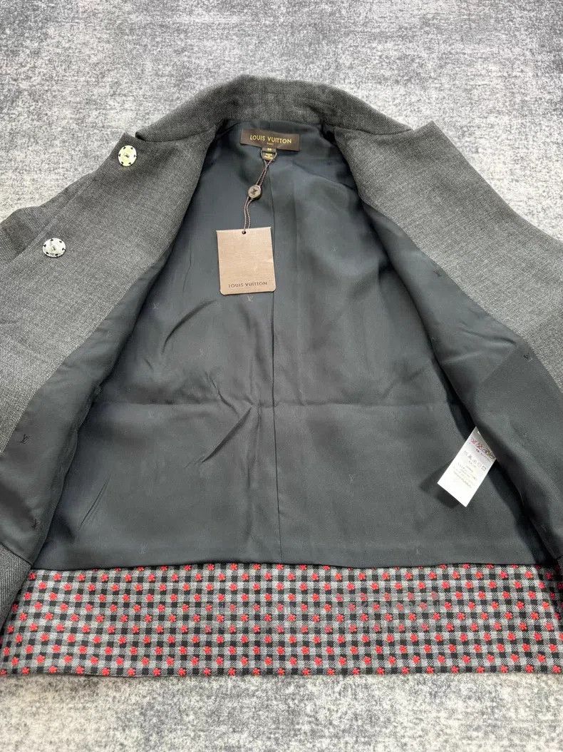 Louis Vuitton Louis Vuitton Small Flower Full Print Plaid Wool Three-Qua Size XS / US 0-2 / IT 36-38 - 6 Thumbnail