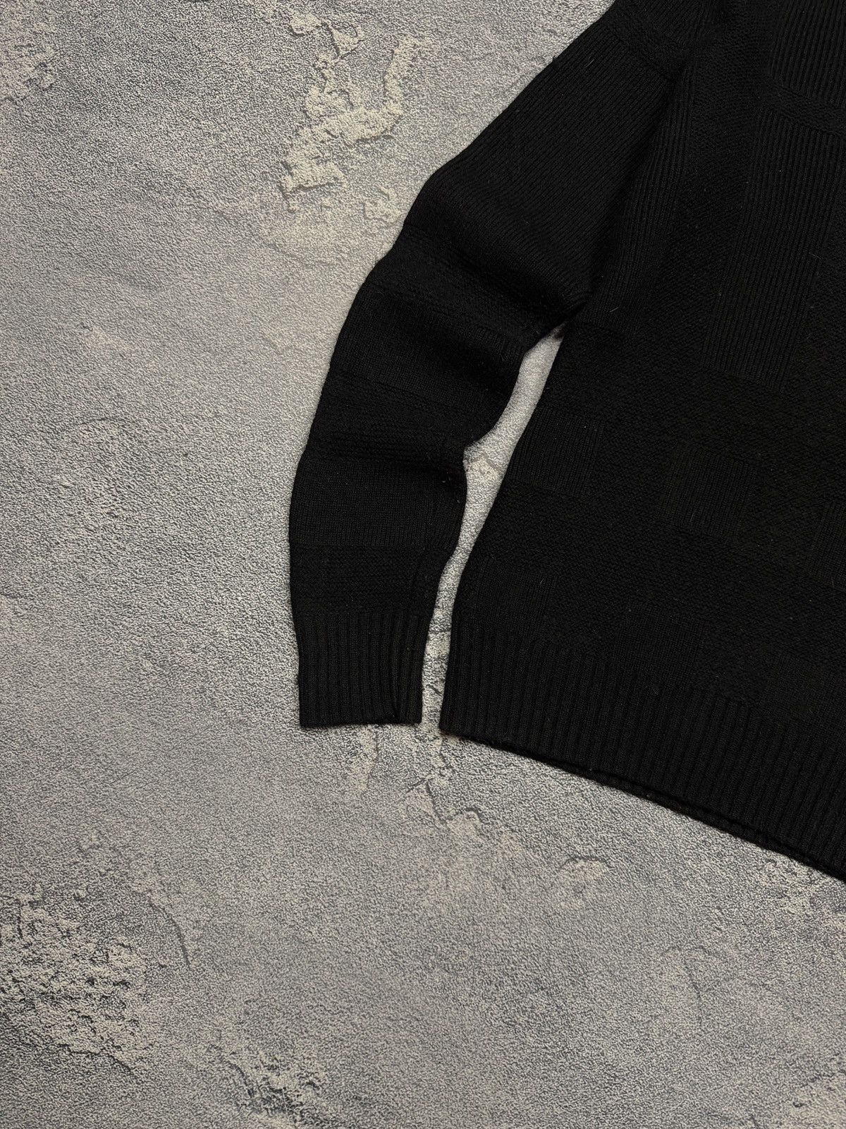 Burberry Burberry Cashmere + Wool Black Sweater Size XS / US 0-2 / IT 36-38 - 4 Thumbnail