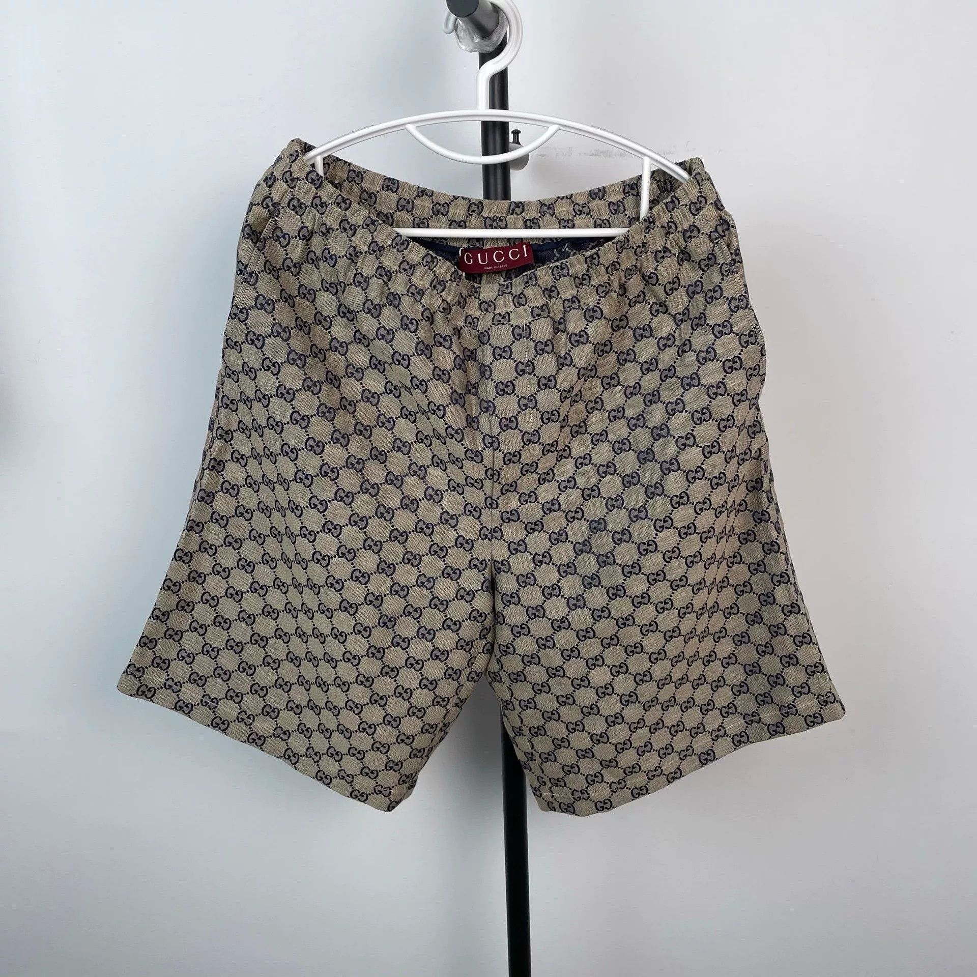 Gucci Gucci Monogram Shorts Gray 50 Size US 34 / EU 50 - 1 Thumbnail