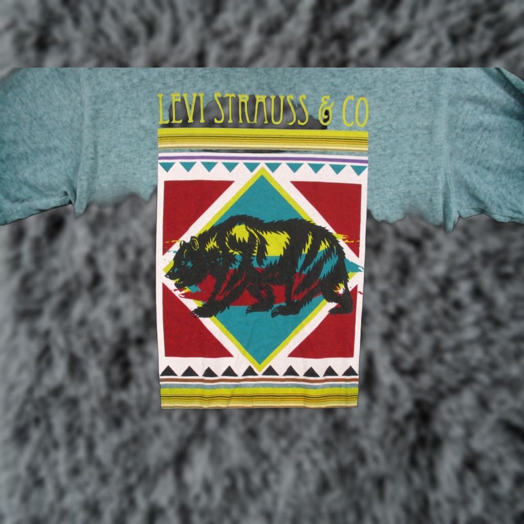 Levi's VINTAGE Levis Strauss Shirt Medium Men Short Sleeve Green Bear Aztec Shirt M Green Bear Logo 70s Animals Art American Mens Size US M / EU 48-50 / 2 - 1 Thumbnail