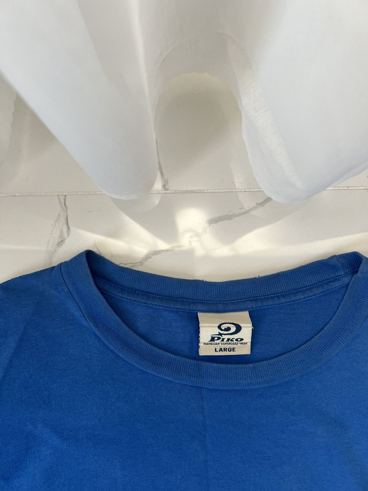 Japanese Brand 00’s PIKO HAWAIIAN LONGBOARD WEAR Y2K BIG LOGO TEE RETRO Size US L / EU 52-54 / 3 - 6 Thumbnail
