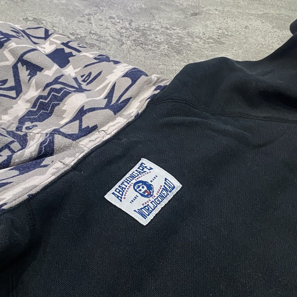 Bape Bape Native Pattern Black OG Hoodie Size US L / EU 52-54 / 3 - 7 Thumbnail