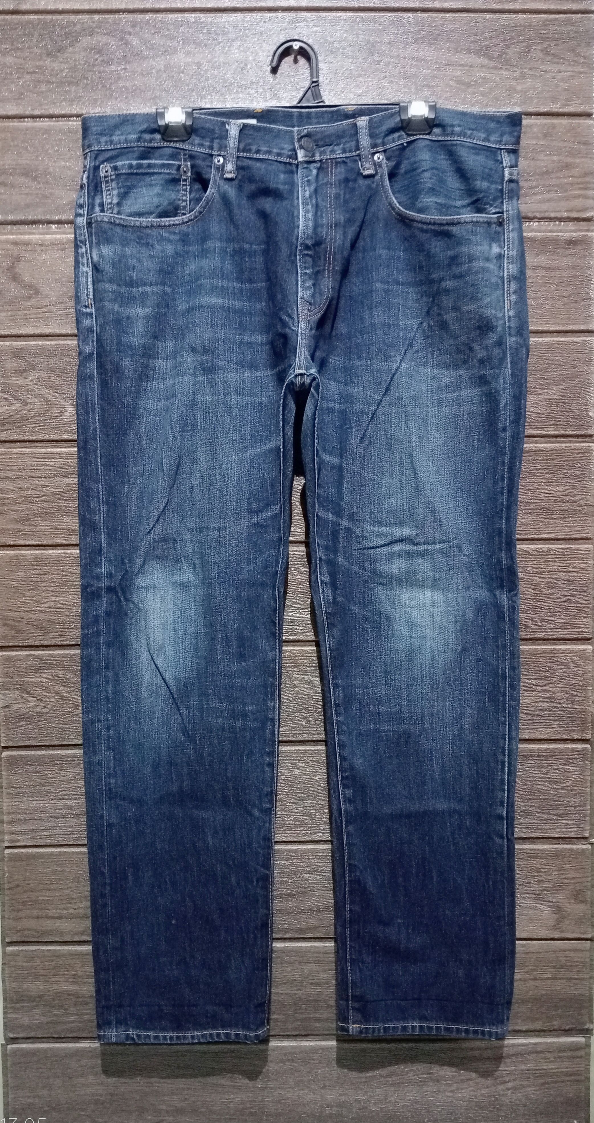 image of Distressed Denim x Gap VTG Distressed Gap Ringspun Denim Standard Taper XL 36/30, Men's