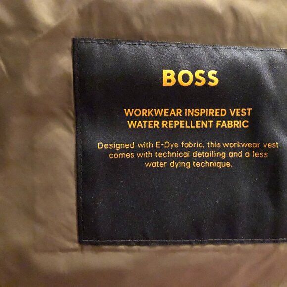 Hugo Boss Hugo boss men's new polyester vest size: 36R Size 36R - 8 Thumbnail