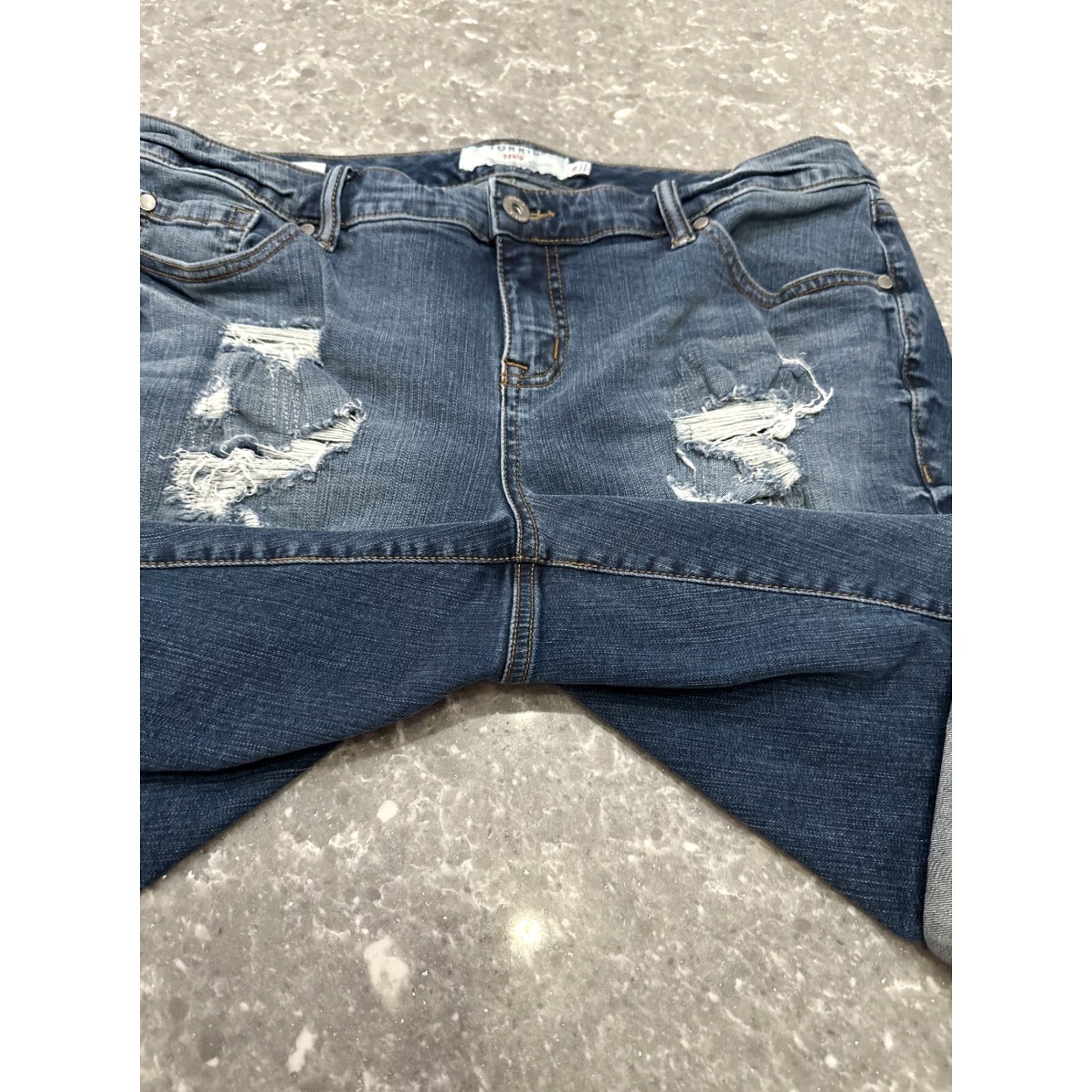 Torrid Torrid Boyfriend Shorts 18 Blue Denim Pockets Ripped Distressed Stretch Plus Size 40" / US 18 - 5 Thumbnail