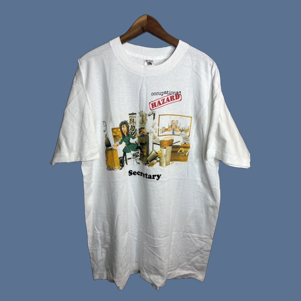Fruit Of The Loom VINTAGE Occupational Hazard Secretary Shirt Mens XL White Fruit of the Loom 90s Cartoon Workwear Funny Crew Neck Short Sleeve Cotton Preshrunk Size US XL / EU 56 / 4 - 1 Thumbnail
