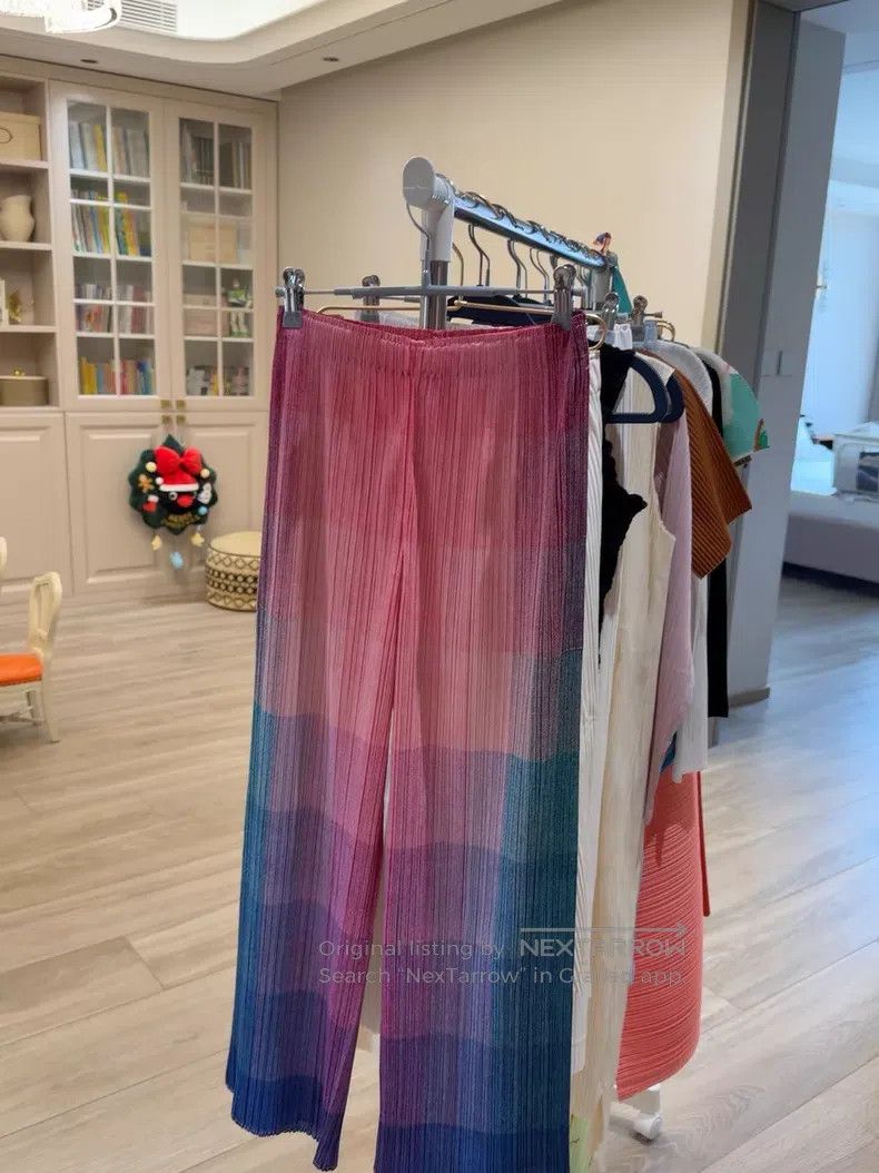 Issey Miyake Issey Miyake SIZE:3 Pink Gradient Straight-leg Pants Size 42" / US 20 - 2 Thumbnail