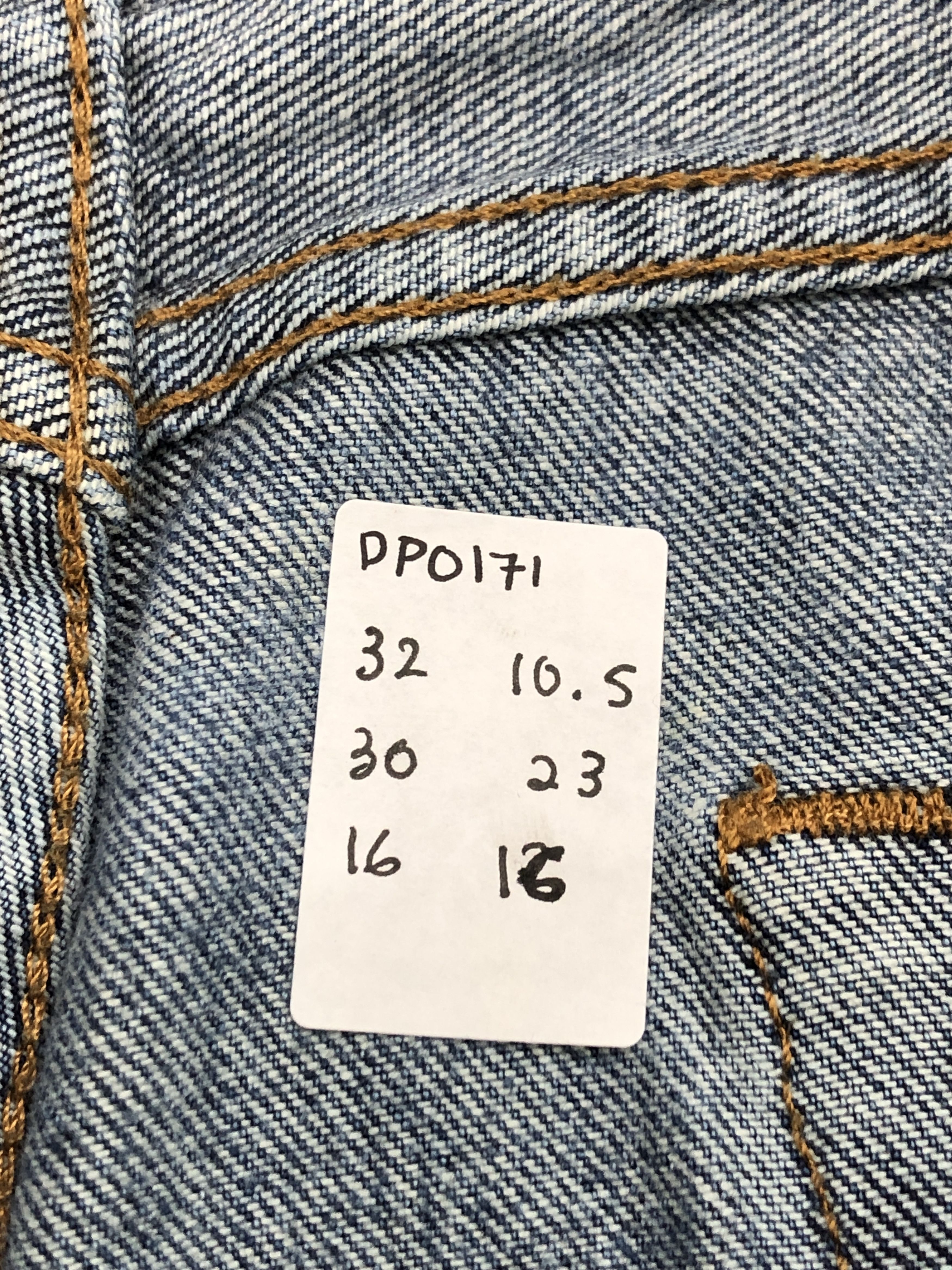 Levi's × Vintage Distressed Vintage Levi's 501 Blue Denim Jeans Size US 32 / EU 48 - 15 Thumbnail