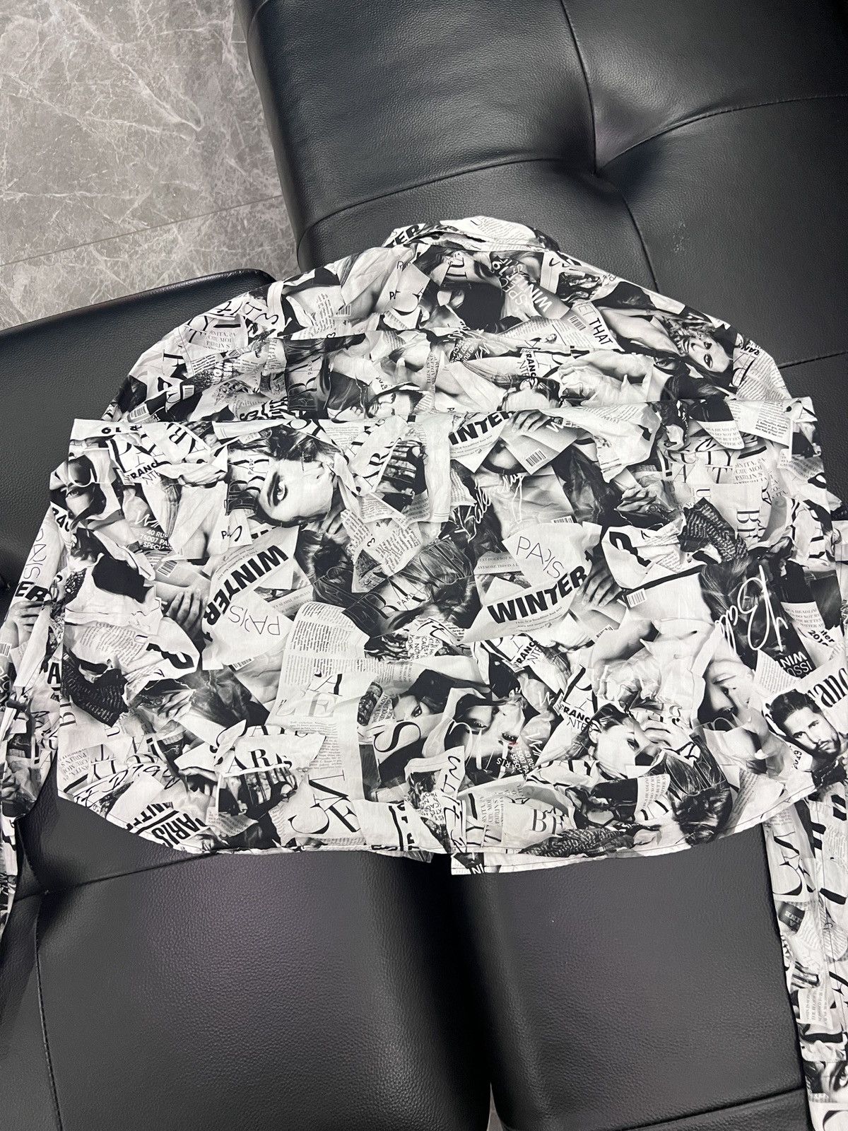 Balenciaga Balenciaga SS19 Magazine Poster Shirt Size US XS / EU 42 / 0 - 21 Thumbnail