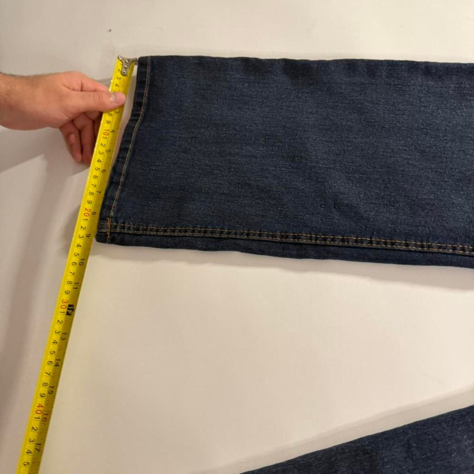 Vintage vintage 2000s flared fade to blue darkwash y2k bootcut jeans Size 34" / US 12 / IT 48 - 5 Thumbnail