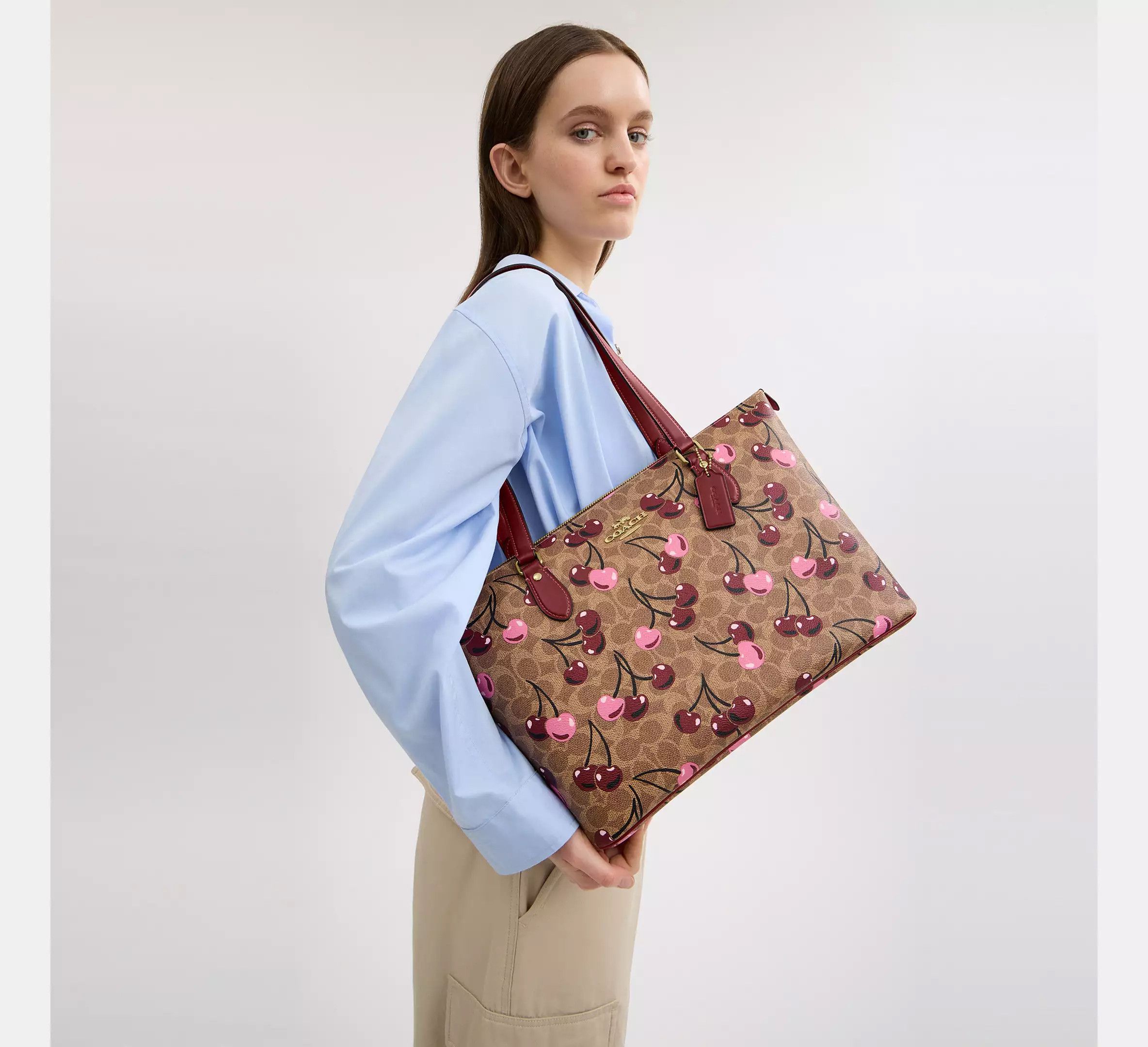 Coach 🍒 Gallery Tote Bag In Signature Canvas With Cherry CAA71 Size ONE SIZE - 7 Thumbnail