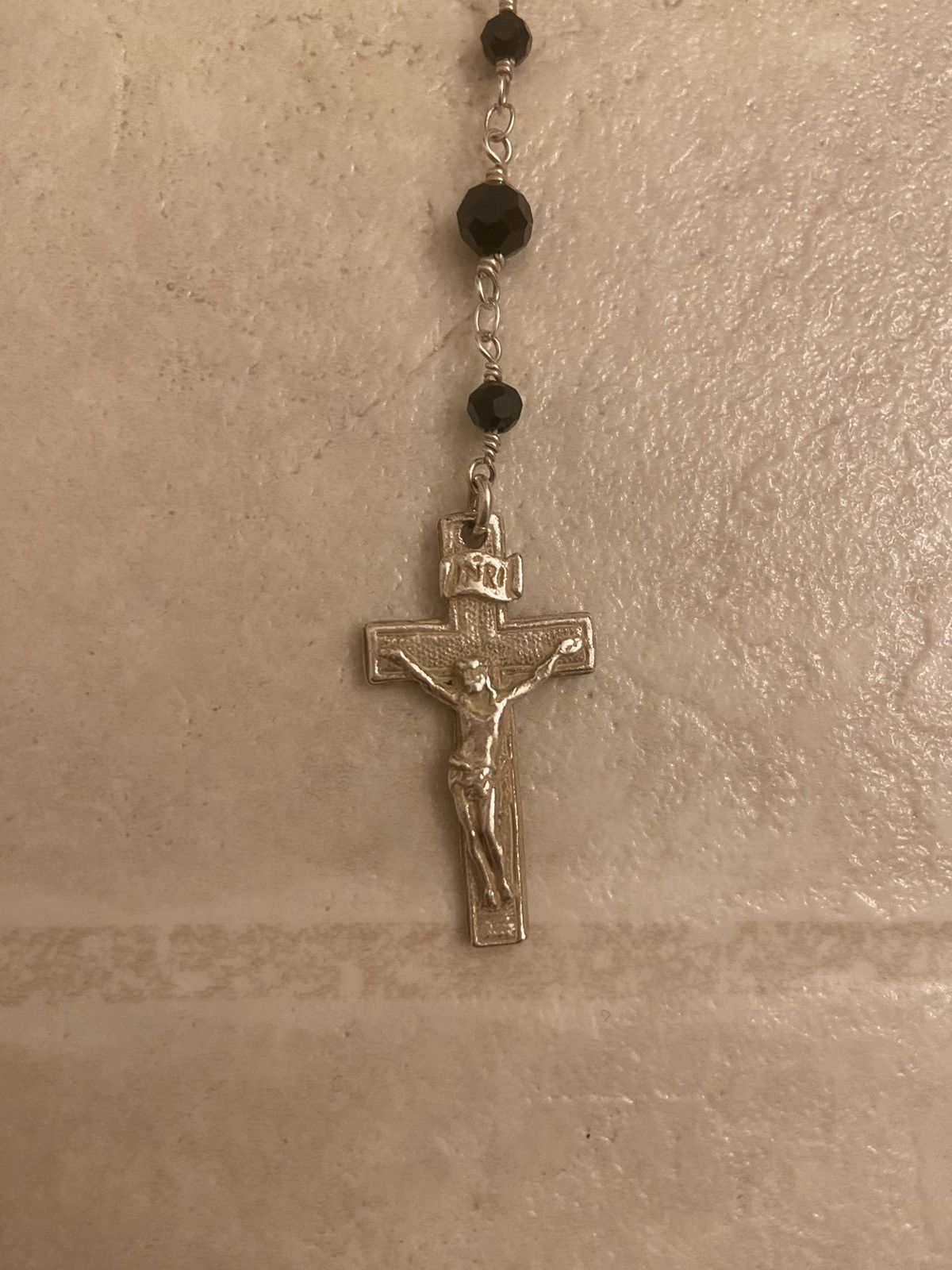NO ID NO ID. Virgin Mary Rosary Size ONE SIZE - 2 Thumbnail