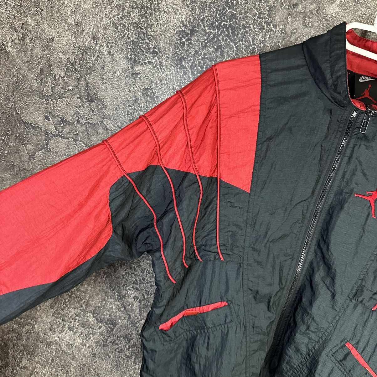 Nike Vintage Very Rare Nike x Jordan Track Jacket Size M / US 6-8 / IT 42-44 - 15 Thumbnail