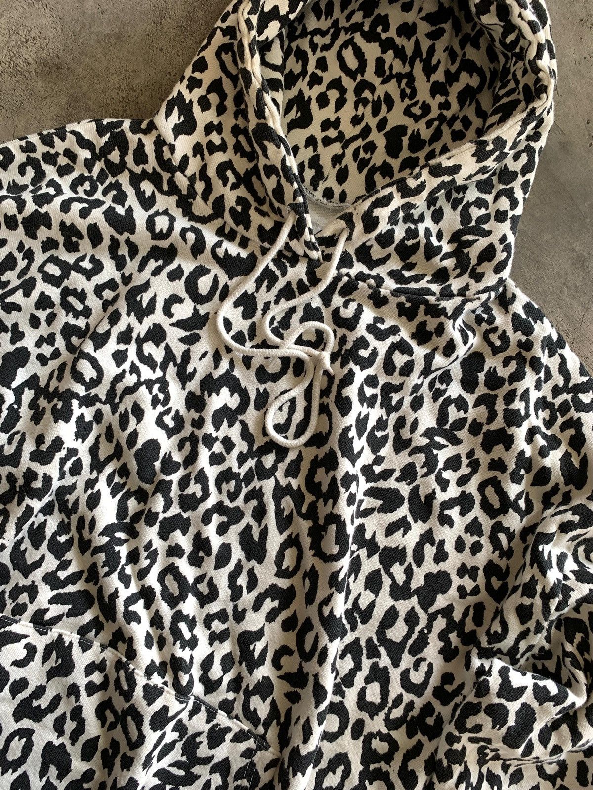 If Six Was Nine × Japanese Brand × Le Grande Bleu (L.G.B.) JAPANESE SAINTPAIN LEOPARD HOODIE LGBSTYLE Size US L / EU 52-54 / 3 - 4 Thumbnail