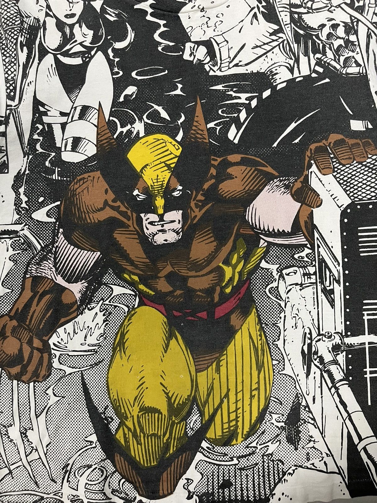 Band Tees Vintage X-Men Wolverine 90s AOP t shirt 1991 Size US XL / EU 56 / 4 - 3 Thumbnail