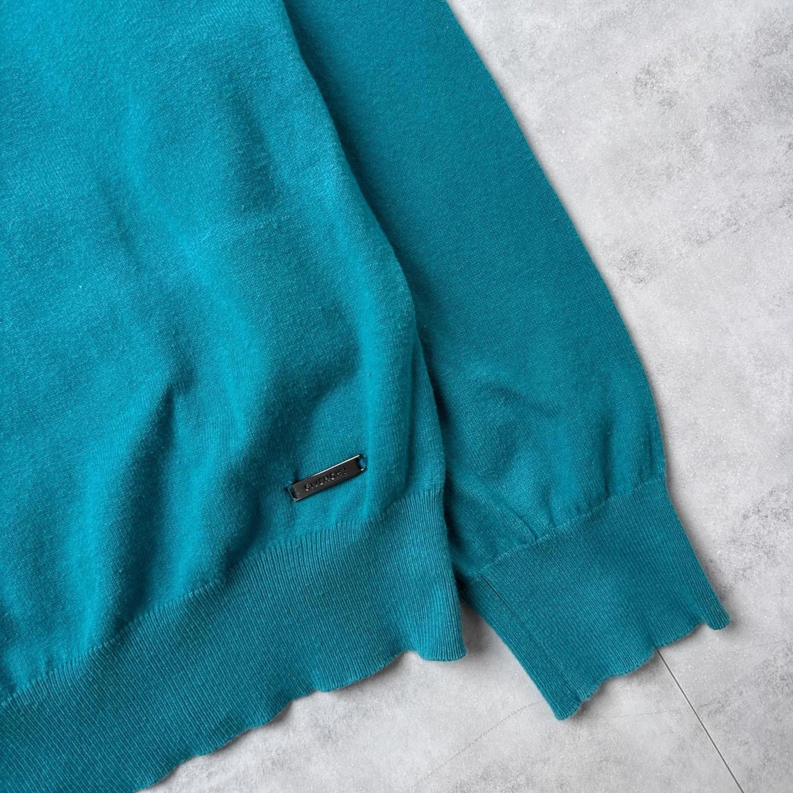 Givenchy Y2K Givenchy 00s Blue V-neck knit sweater Size US XL / EU 56 / 4 - 5 Thumbnail