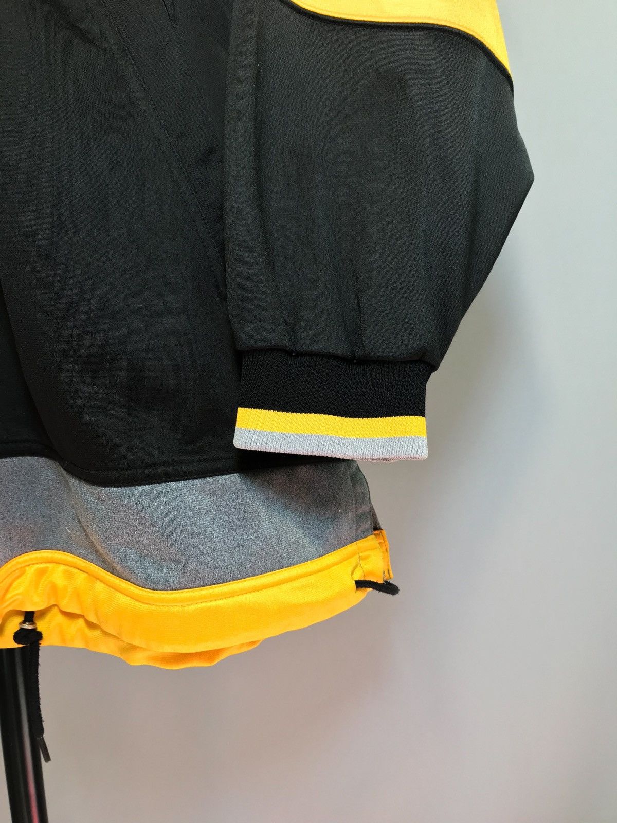 Nike × Vintage Nike Track Jacket Black Yellow 90s Embroidered Swoosh Size US L / EU 52-54 / 3 - 6 Thumbnail