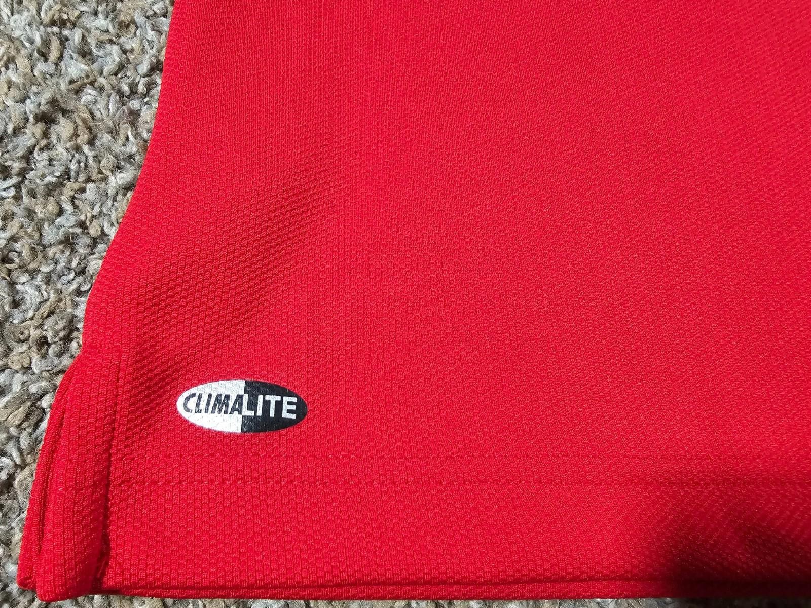 Adidas Adidas Wisconsin Badgers Hockey Red Polo Large Vintage Size ONE SIZE - 7 Thumbnail