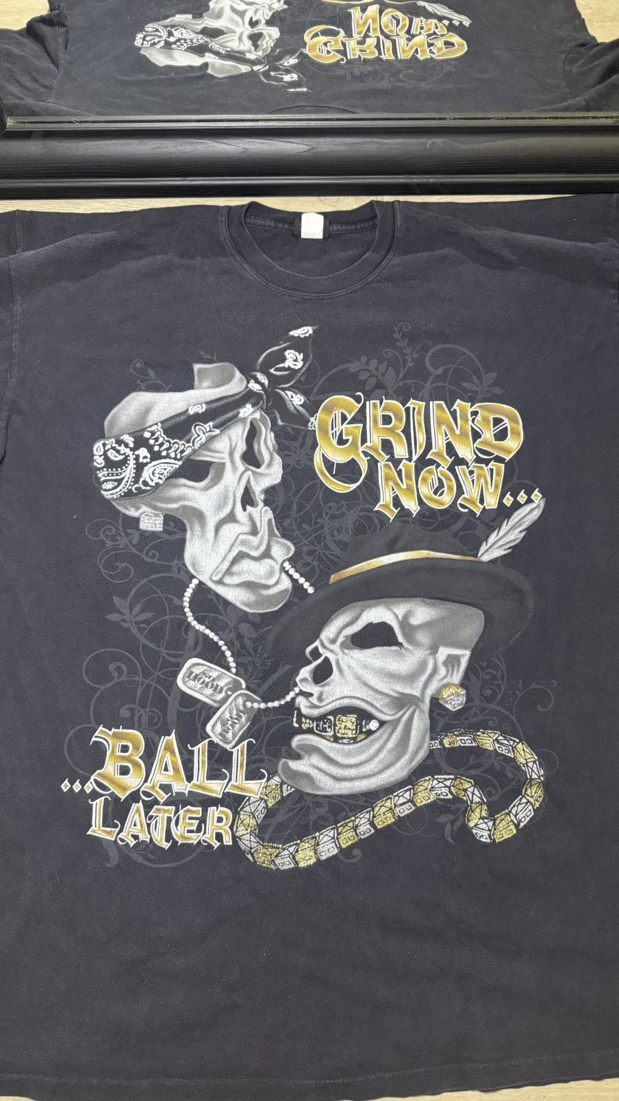 Affliction Vintage / Y2K Grind Now Ball Later Skull Tattoo Shirt Size US XXL / EU 58 / 5 - 2 Thumbnail