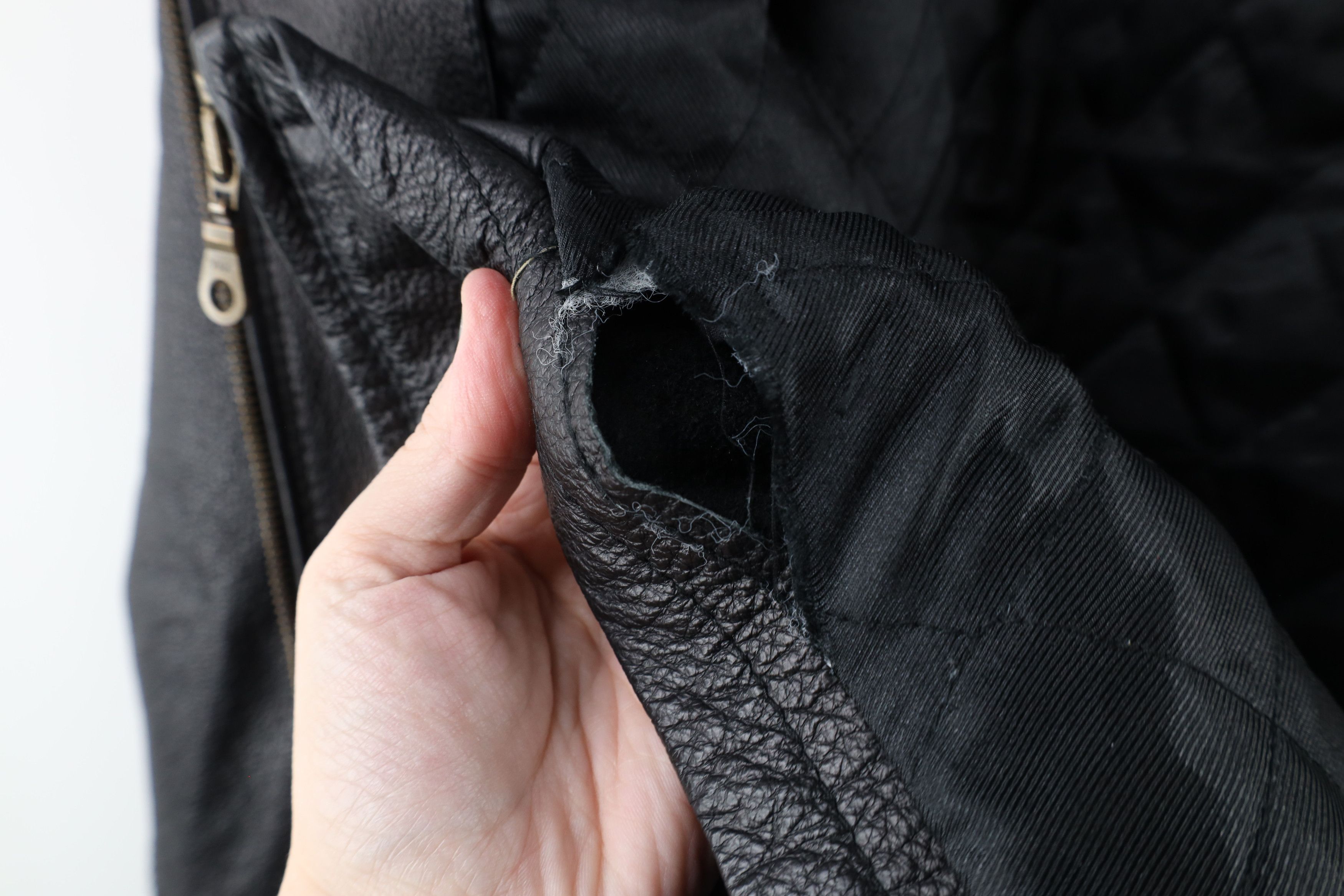 Vintage Vintage 90s Streetwear Lined Leather Bomber Jacket Black Size US XL / EU 56 / 4 - 8 Thumbnail