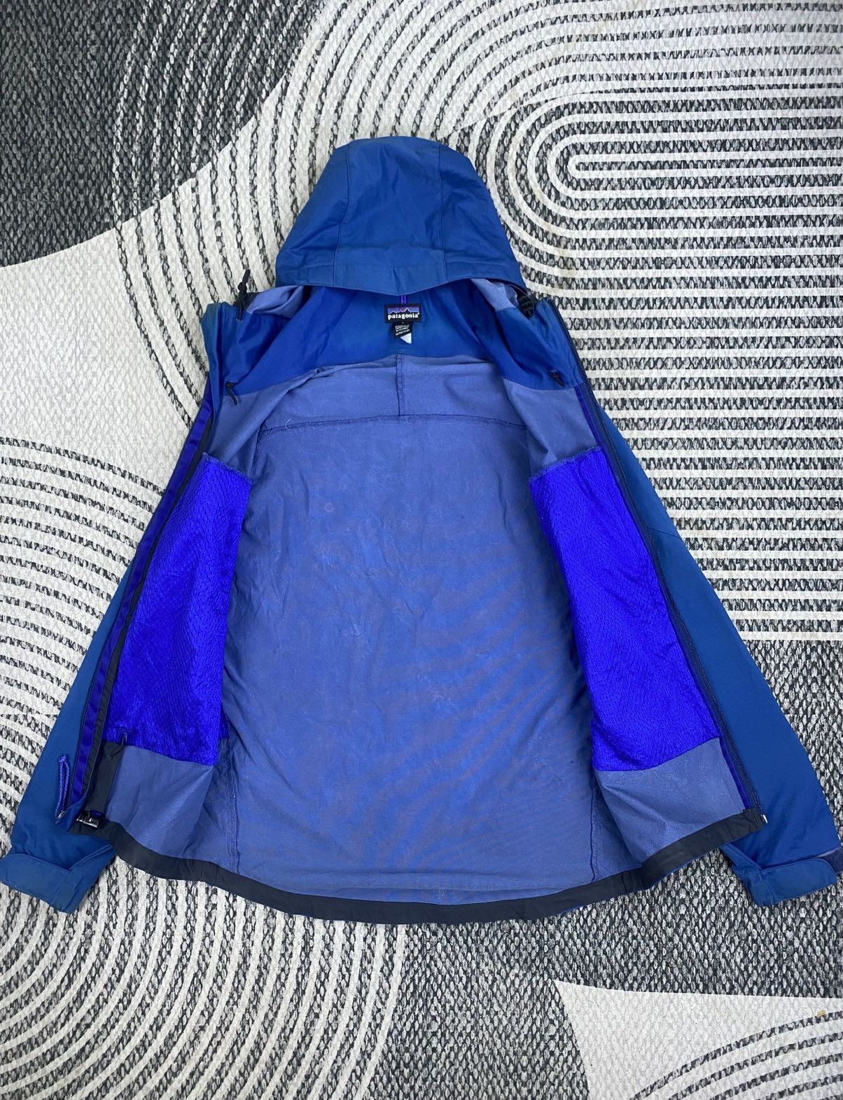 Patagonia Vintage Patagonia Regulator Dimension Hooded Fullzip Jacket Size US S / EU 44-46 / 1 - 5 Thumbnail