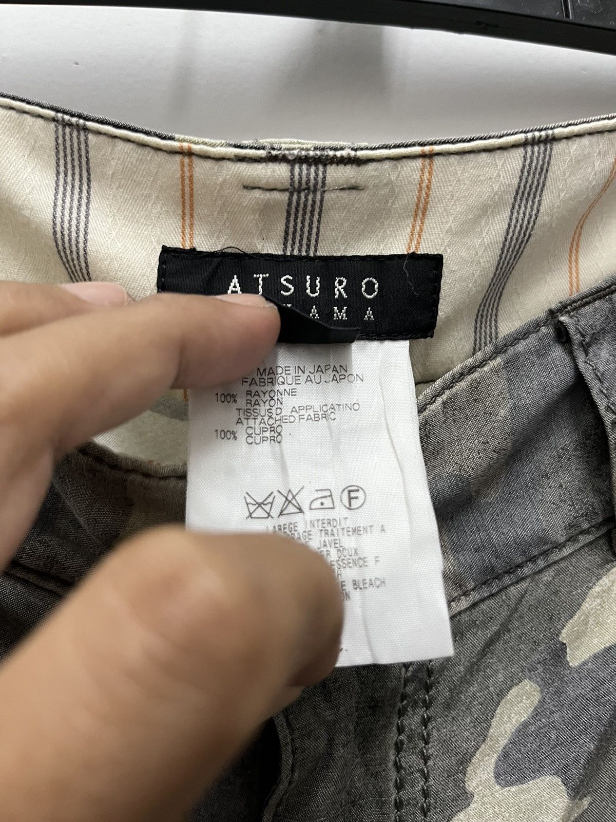 ATSURO TAYAMA Vintage Atsuro Tayama Camouflage Cargo Rayon Women Pants Size 30" / US 8 / IT 44 - 10 Thumbnail