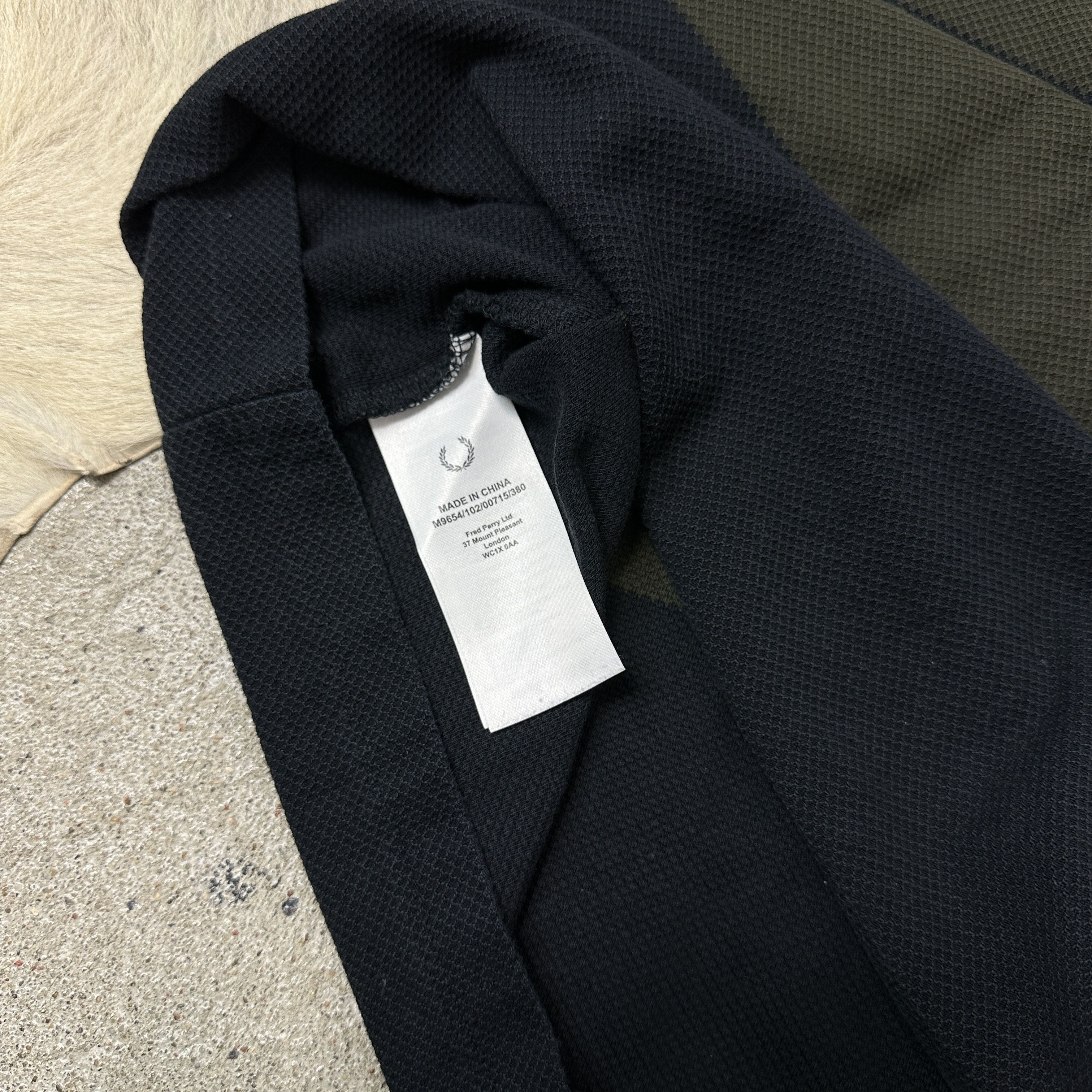 Fred Perry Vintage Striped Streetwear Fred Perry Sweatshirt Y2K Size US M / EU 48-50 / 2 - 4 Thumbnail