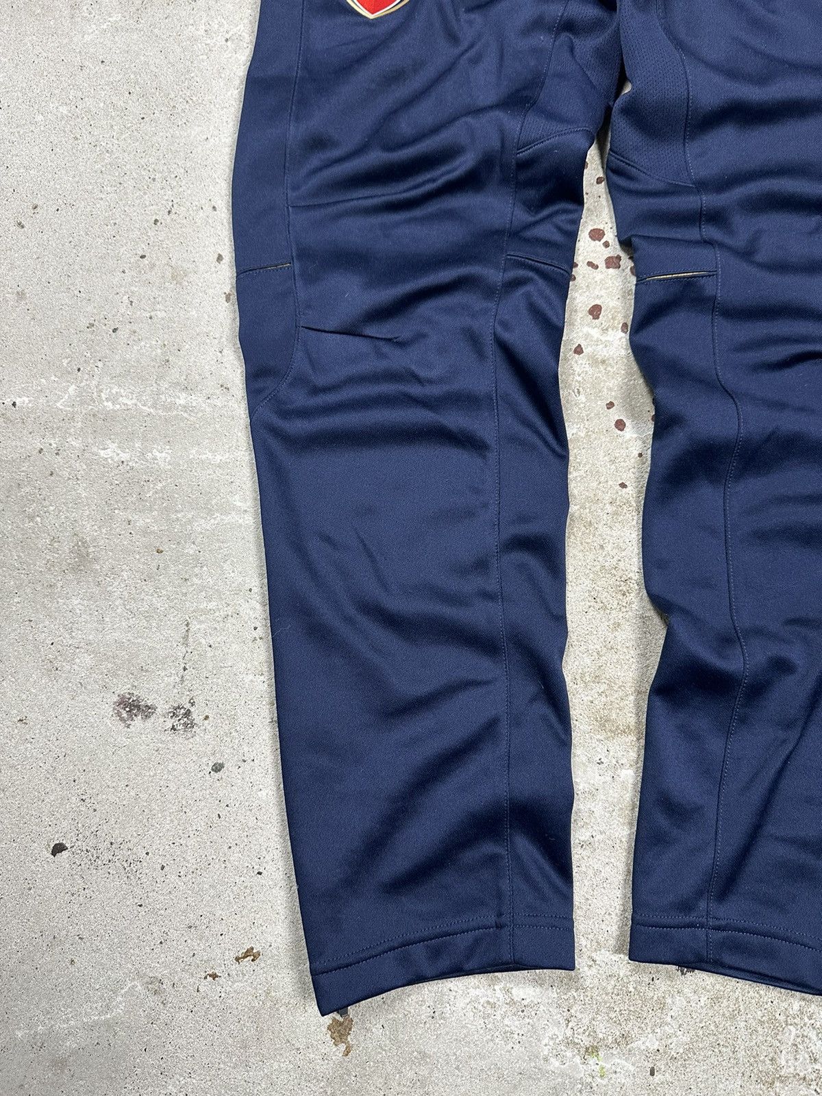 Puma × Vintage Vintage Puma x Arsenal Navy Track Pants Soccer Suit Size US 29 - 3 Thumbnail