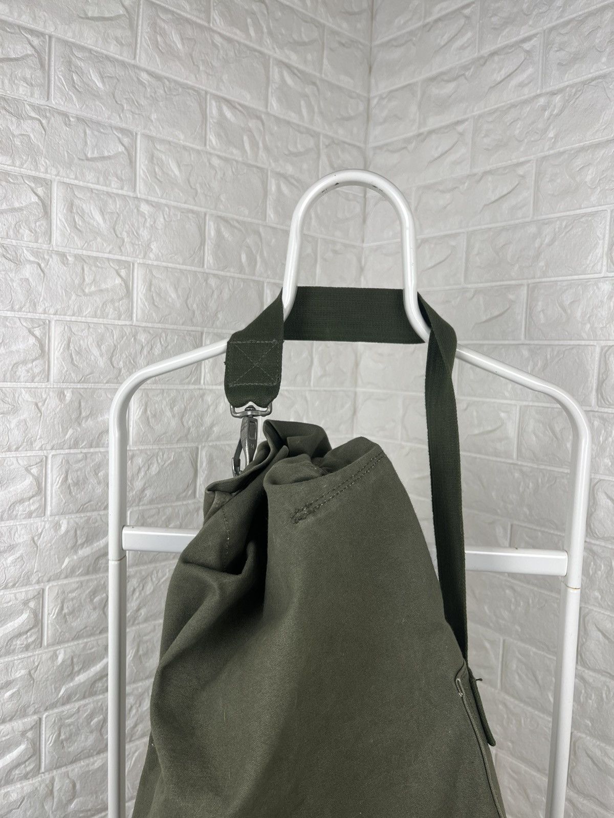 Vintage Vintage 1970s 70s US Military Canvas Bag Shoulder Strap Army Size ONE SIZE - 12 Thumbnail