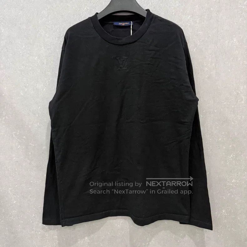 Louis Vuitton Louis Vuitton Black embossed sweatshirt Size US XXL / EU 58 / 5 - 1 Thumbnail
