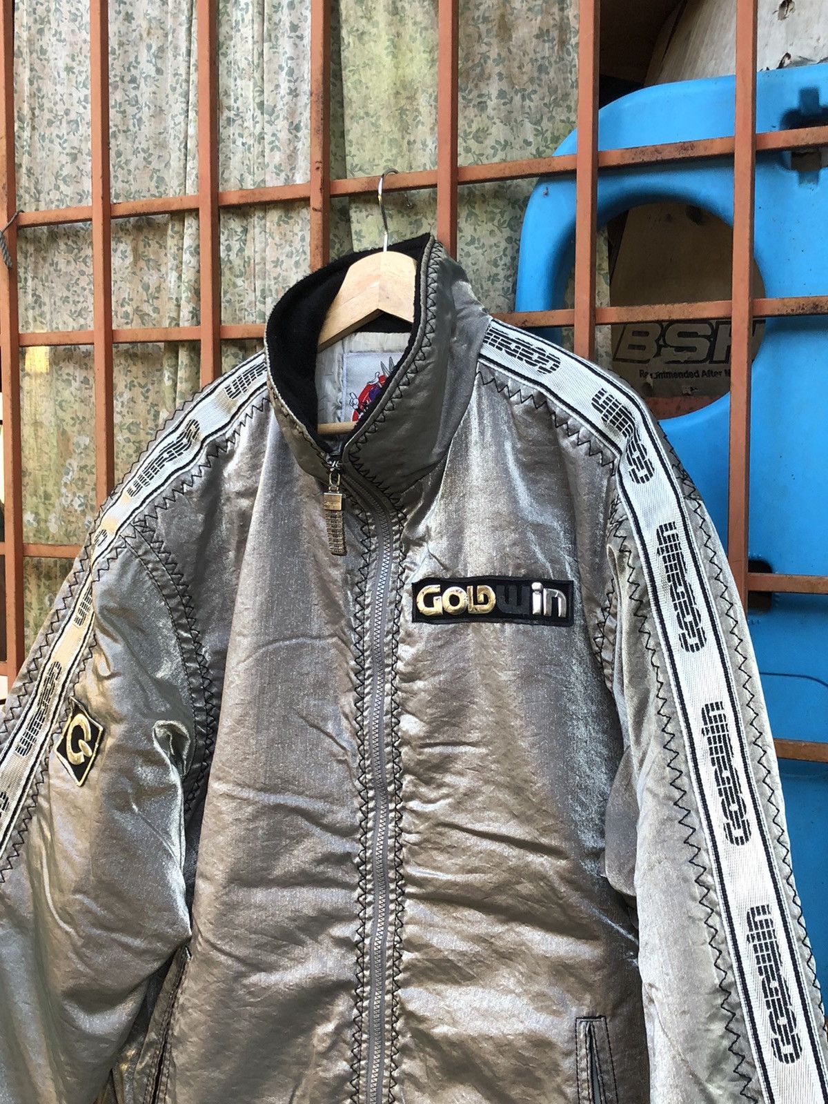 Goldwin × Vintage × Warner Bros Vintage Goldwin Looney Tunes Bomber Jacket Size US XL / EU 56 / 4 - 3 Thumbnail