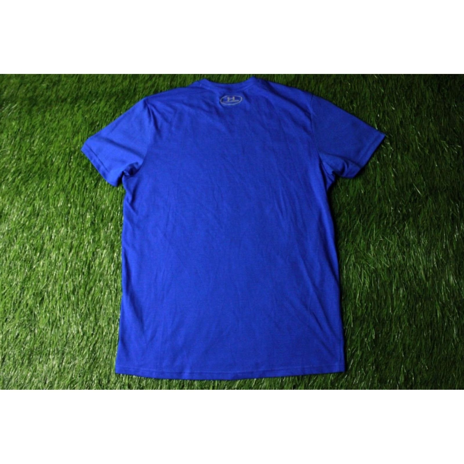 Under Armour UNDER ARMOUR RUN 2015 TRAINING HEATGEAR COMPRESSION SHIRT JERSEY ORIGINAL SIZE M Shirt Men XS? Size US M / EU 48-50 / 2 - 7 Thumbnail