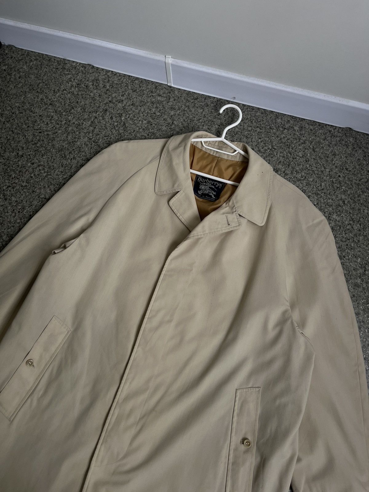 Burberry Vintage Burberry Rain Coat Reg 42 Size US L / EU 52-54 / 3 - 3 Thumbnail