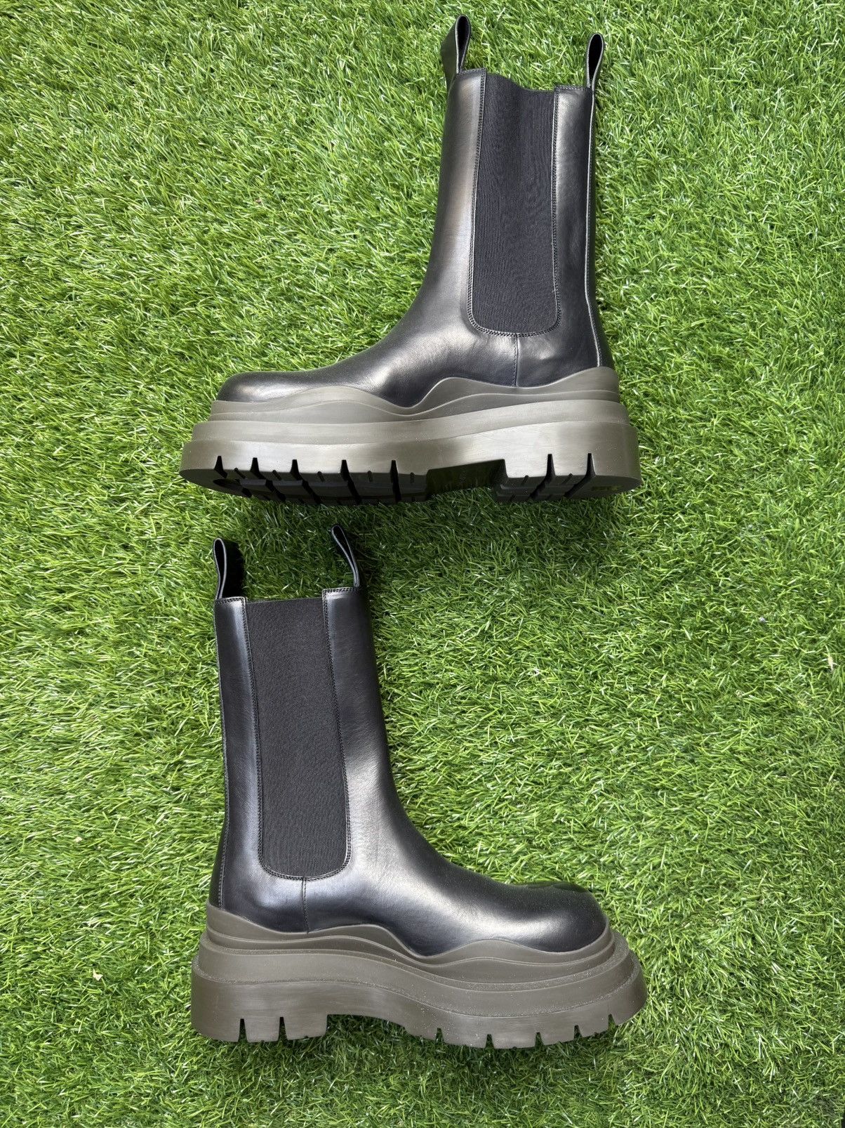 Bottega Veneta Bottega Veneta Tire Boot in Camping size 41.5 Size US 8.5 / EU 41-42 - 2 Thumbnail