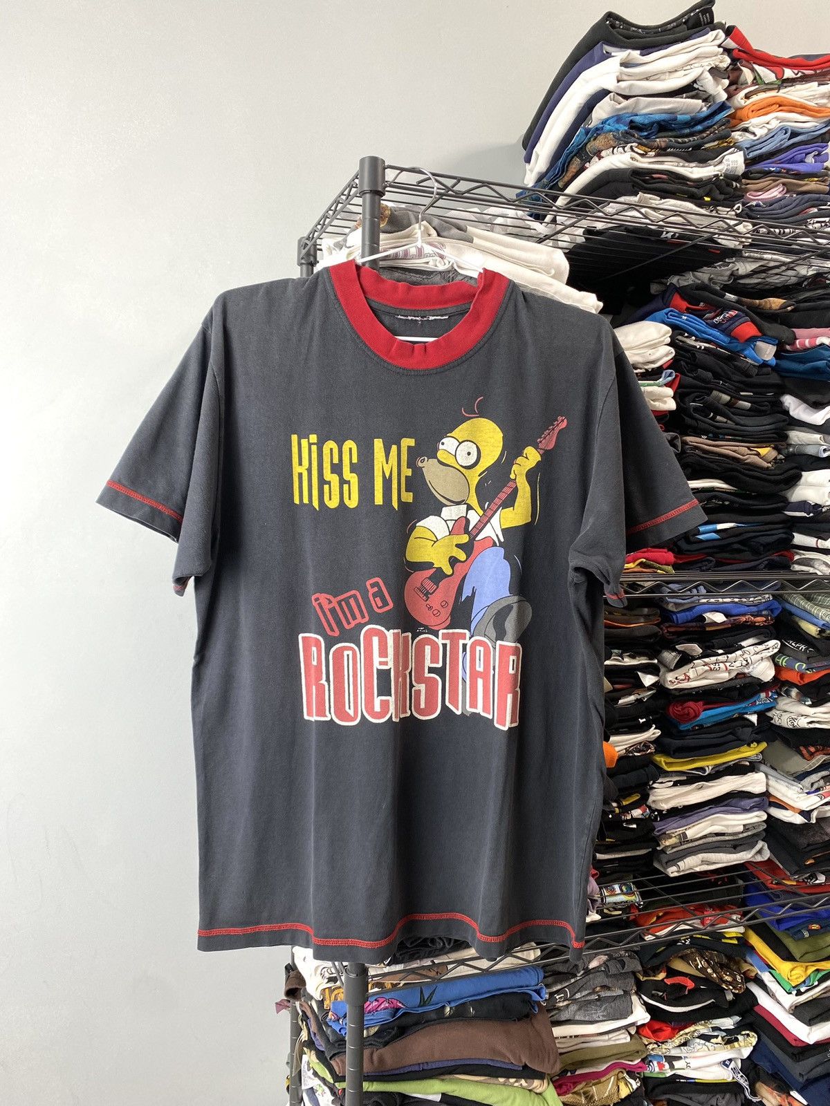 The Simpsons 90’s Vintage Kiss Me I’m A Rockstar Simpsons T Shirt Size US L / EU 52-54 / 3 - 1 Thumbnail