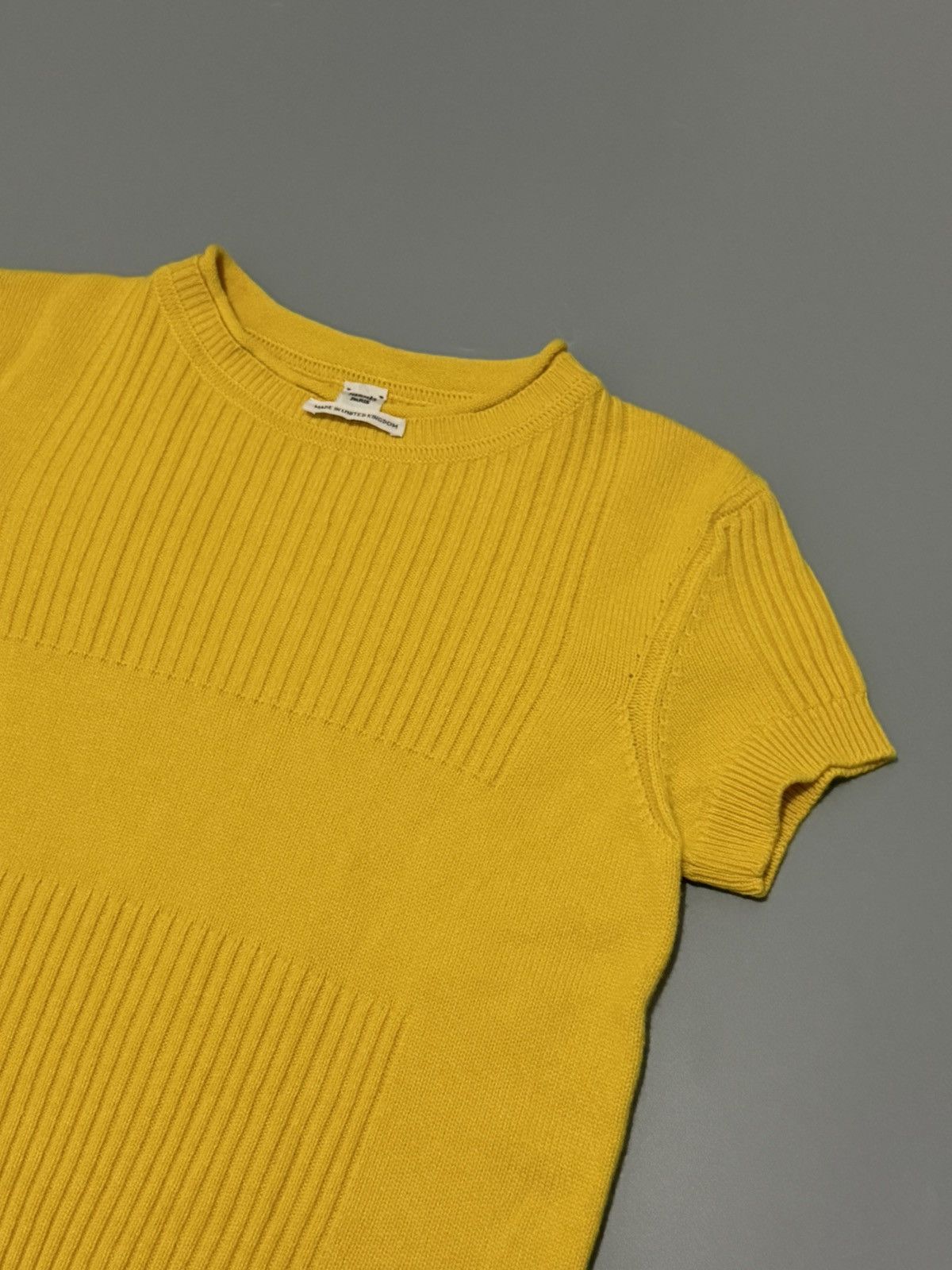 Hermes Hermes Short Sleeve Knit - Yellow Size S / US 4 / IT 40 - 2 Thumbnail