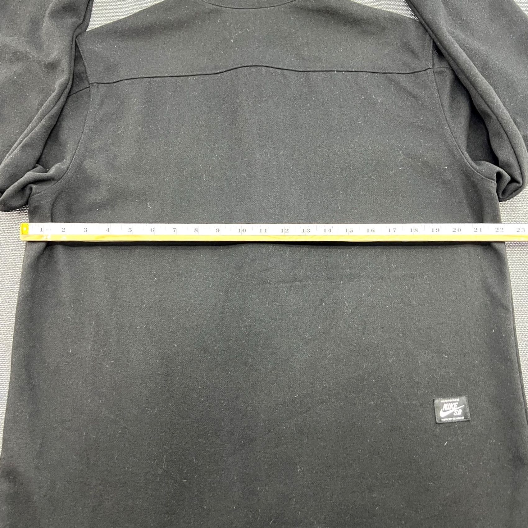 Vintage Nike SB Holgate Shirt Mens Large Black Fleece Polyester Wool Button Up Pockets Size US L / EU 52-54 / 3 - 7 Thumbnail