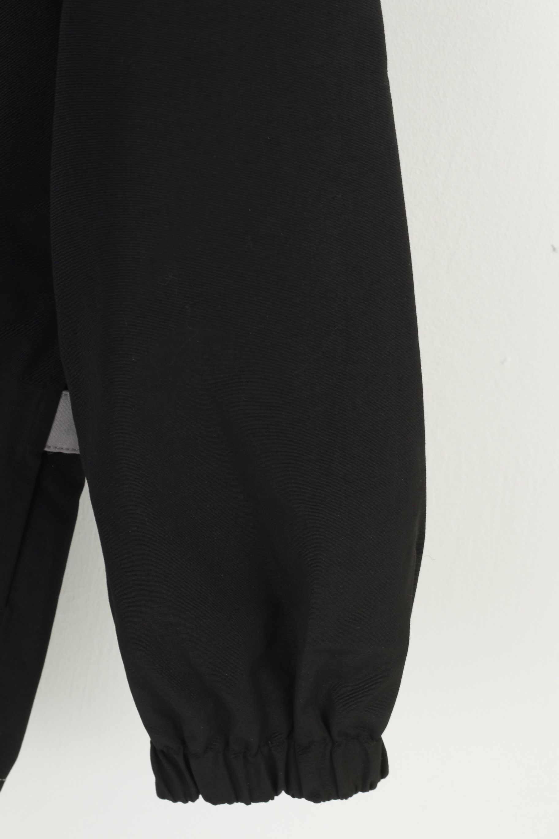 Vintage KOOGA Men S Jacket Black Pullover Nylon Wilmslow 4446 Size US S / EU 44-46 / 1 - 3 Thumbnail