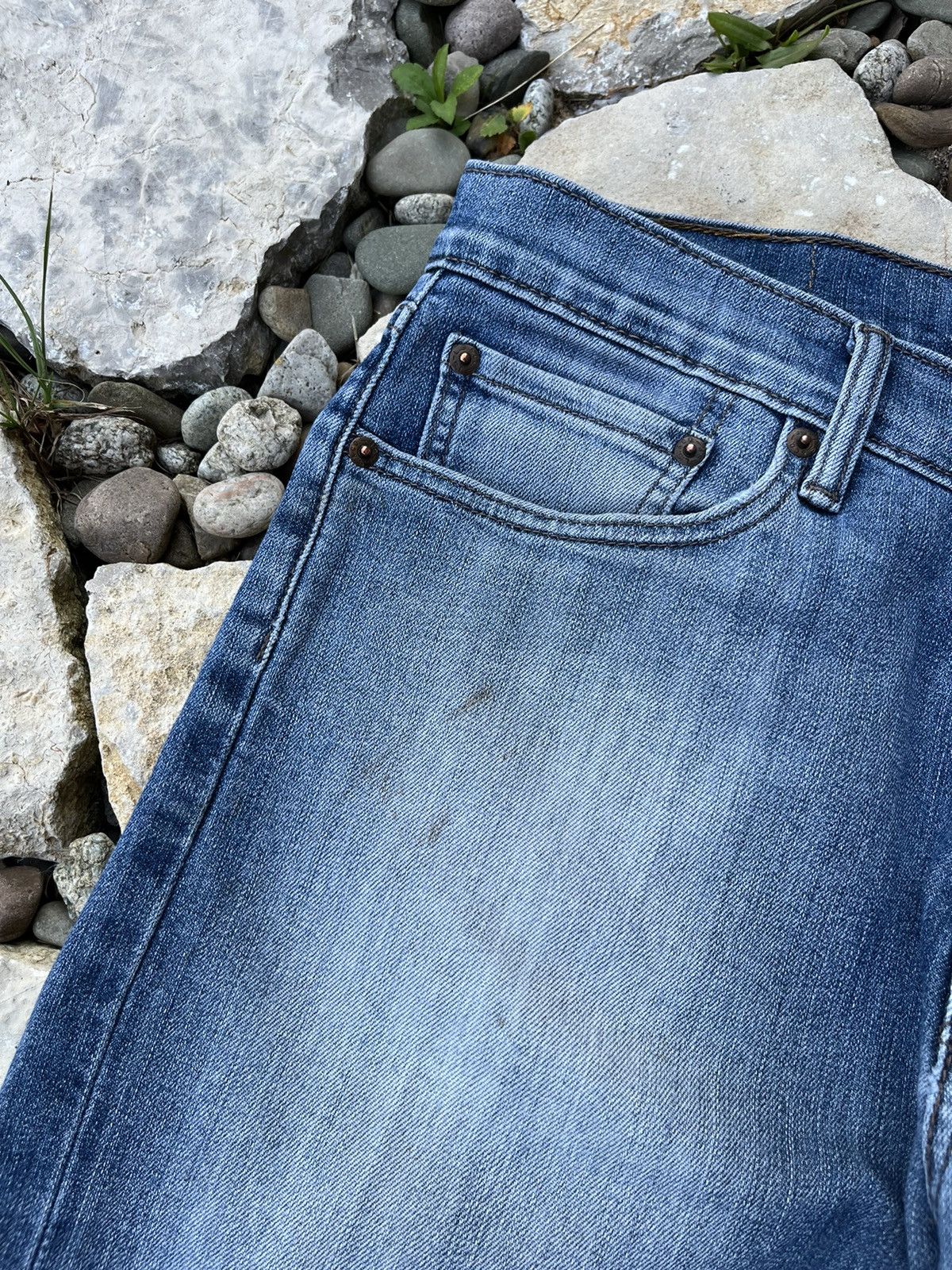 Levi's × Levi's Vintage Clothing × Vintage Vintage Levi’s 504 distressed jeans washed baggy thrashed Size US 32 / EU 48 - 11 Thumbnail