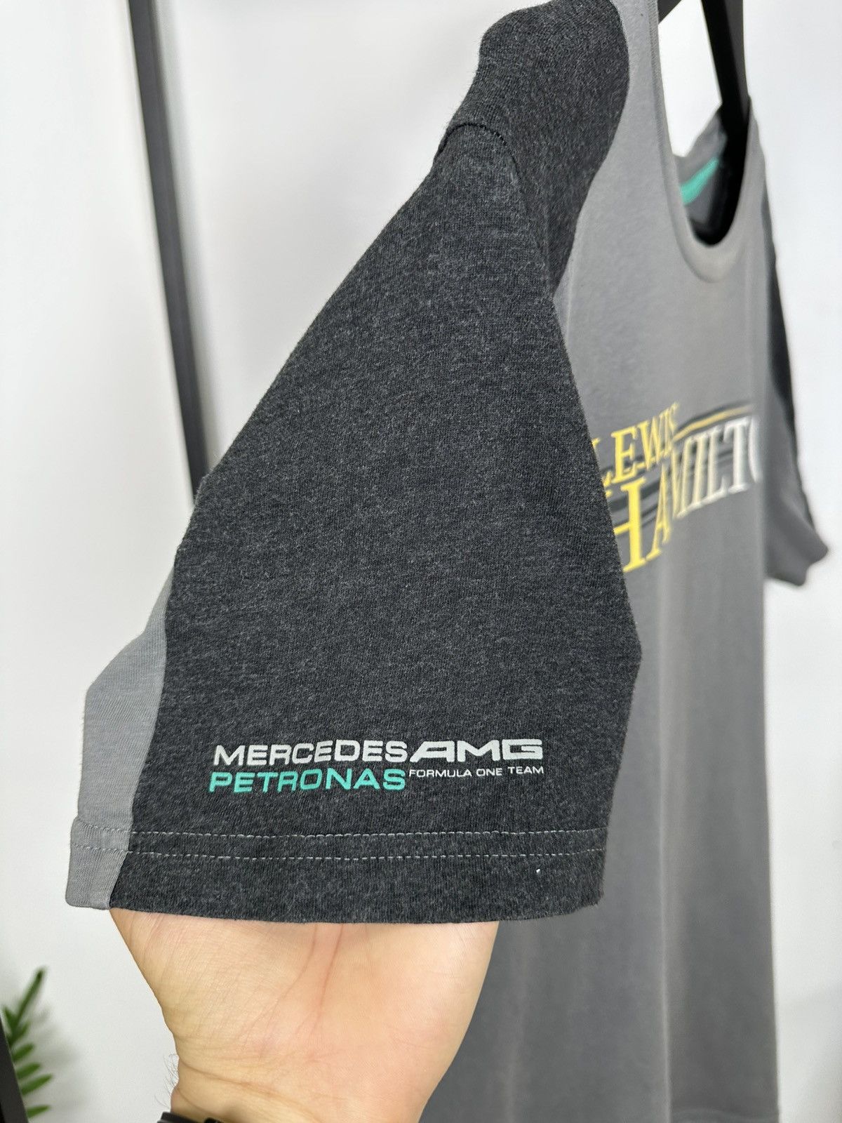 Puma Puma x Lewis Hamilton Mercedes Benz Formula 1 racing T Shirt Size US M / EU 48-50 / 2 - 11 Thumbnail