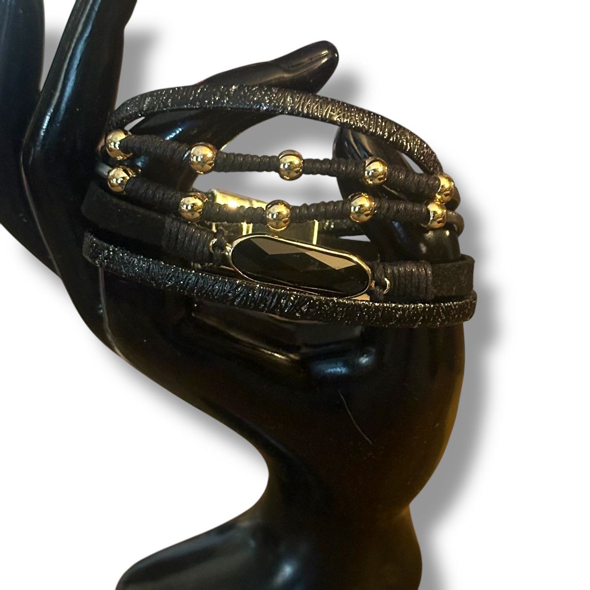 Other Black multi strand leather magnetic wrap bracelet Size ONE SIZE - 2 Thumbnail