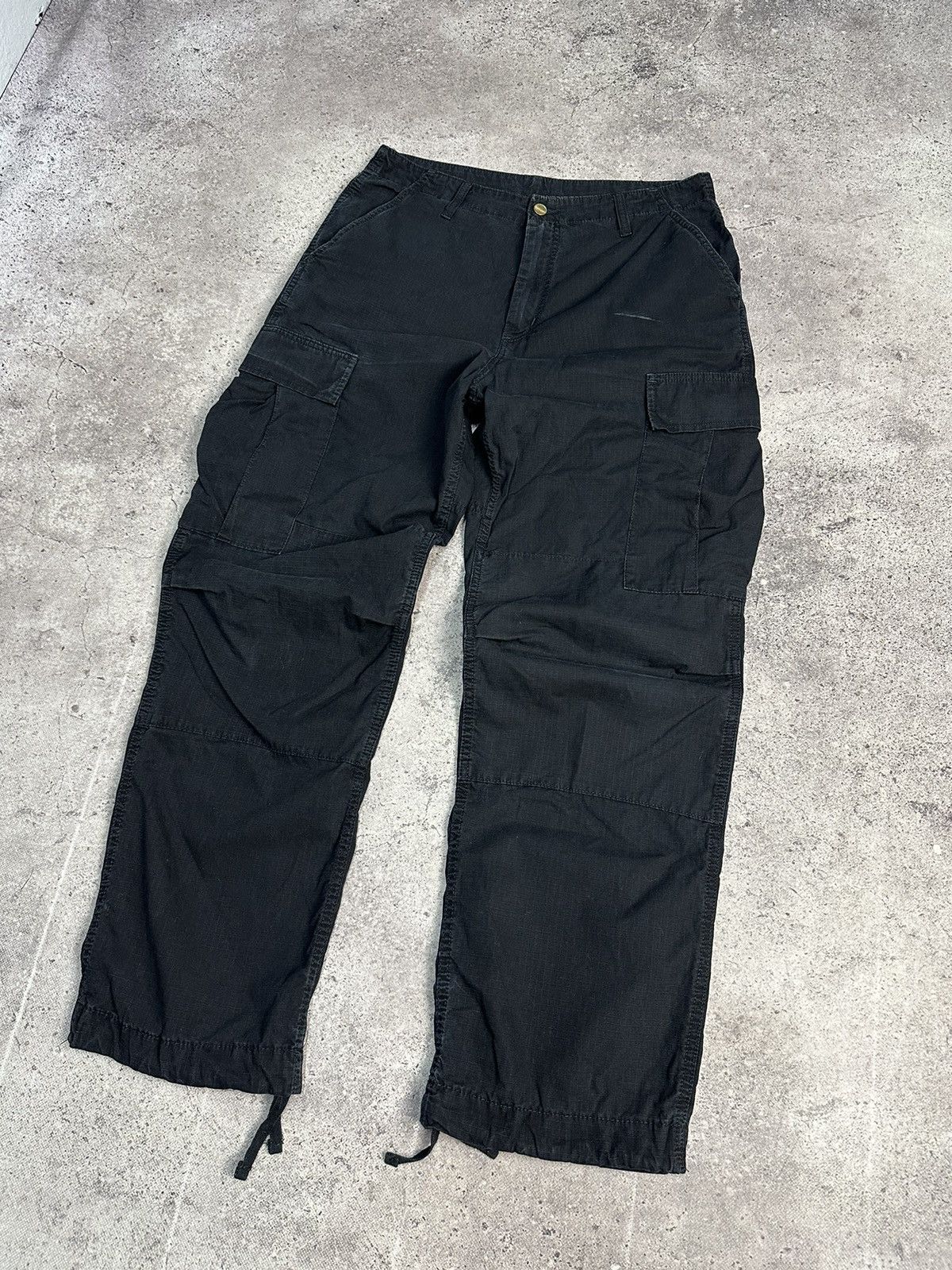 Carhartt × Vintage Vintage Carhartt Cargo Distressed Pants Faded Black Y2K Size US 32 / EU 48 - 5 Thumbnail