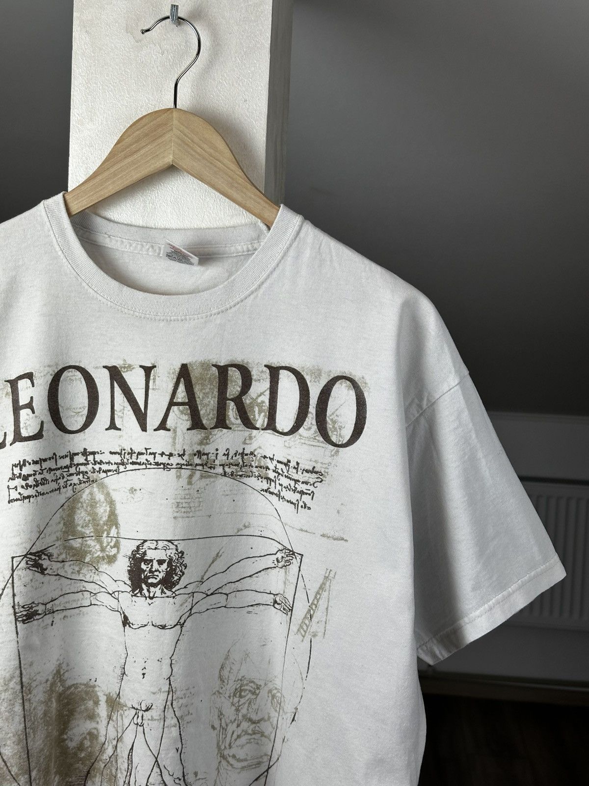 Vintage VINTAGE LEONARDO DA VINCI TEE SHIRT Size US XL / EU 56 / 4 - 3 Thumbnail