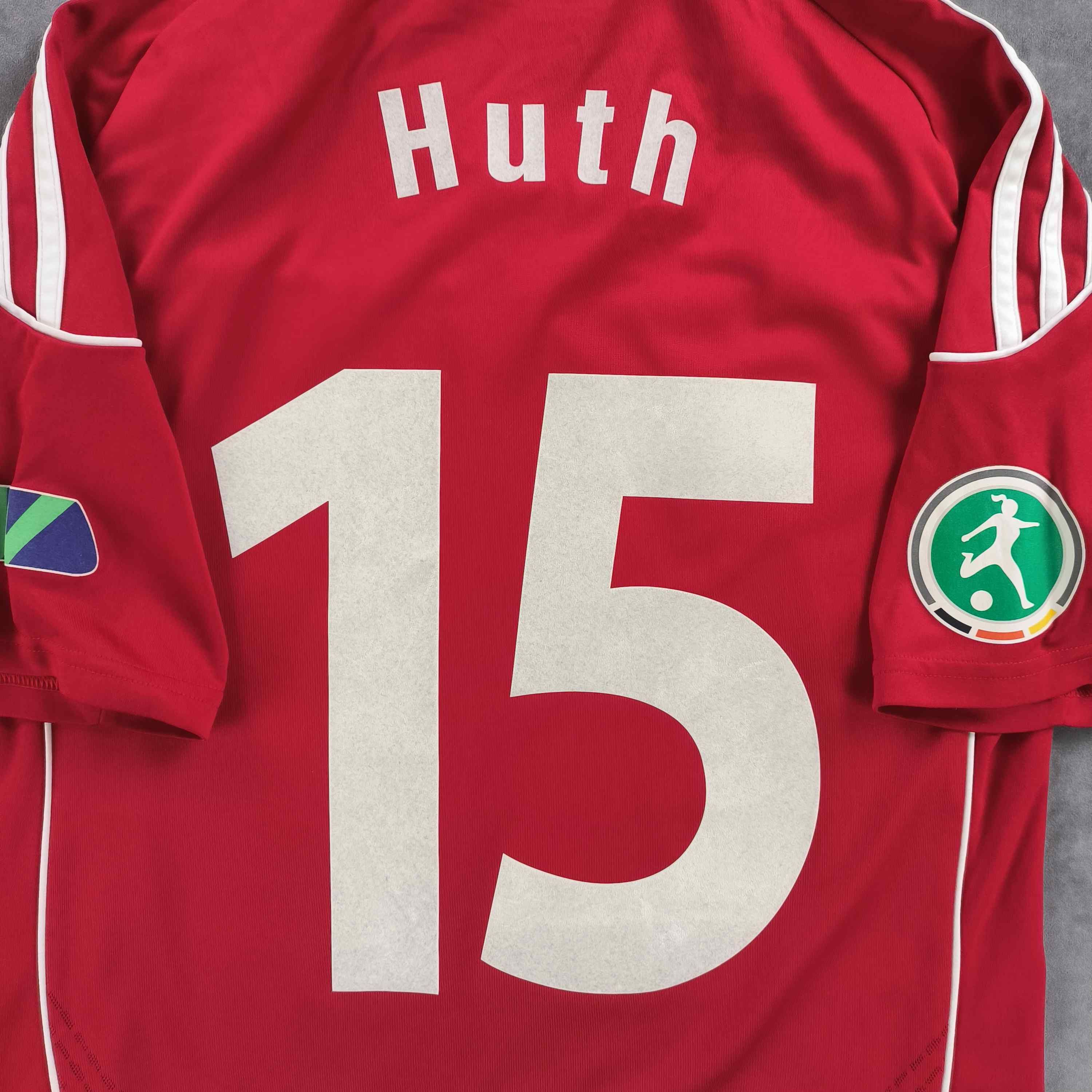 Adidas Frankfurt 2010-11 Adidas home Huth football jersey size S Size US S / EU 44-46 / 1 - 8 Thumbnail