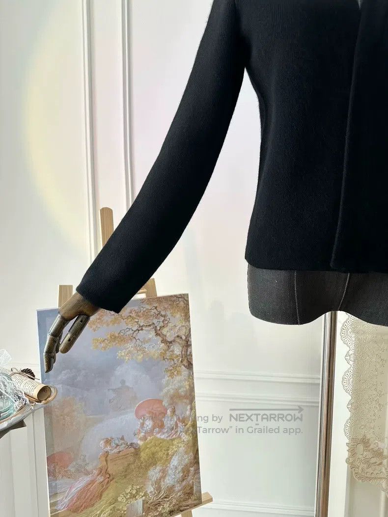 Hermes Hermes Deep V-neck cashmere knitted long shirt, black Size XS / US 0-2 / IT 36-38 - 4 Thumbnail
