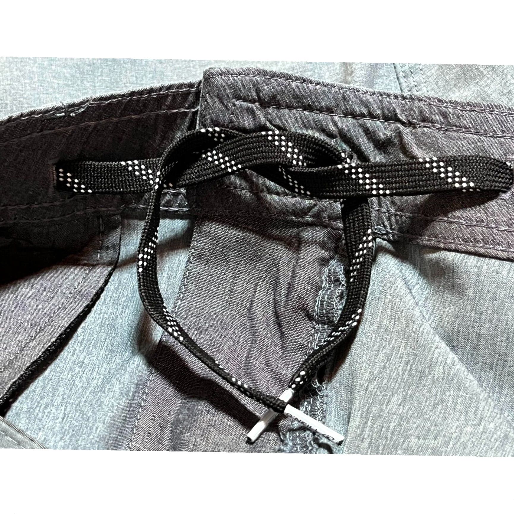 O'Neill O’Neill Boardshorts Mens 30 Hybrid Pockets Beach to Streetwear Surf Skater Size US 30 / EU 46 - 3 Thumbnail