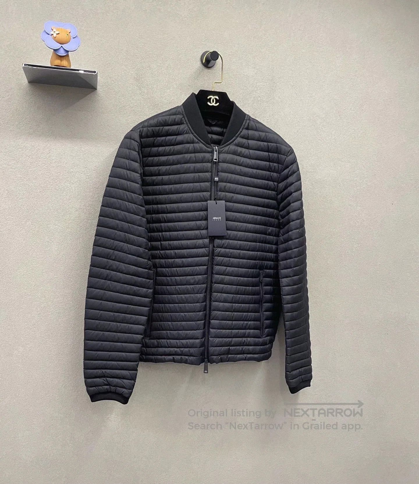 Emporio Armani armani black lightweight down jacket. Size US L / EU 52-54 / 3 - 3 Thumbnail