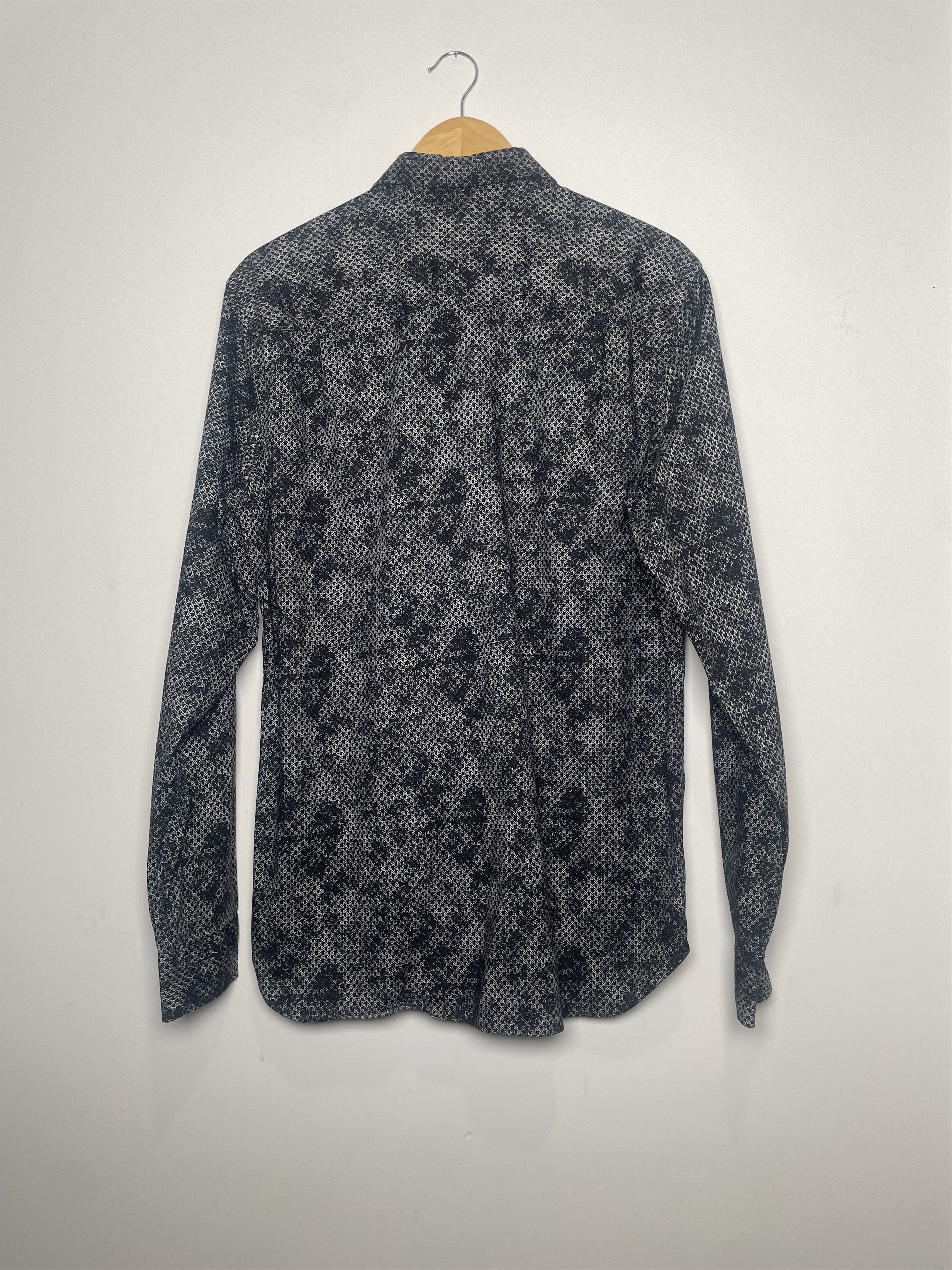 Ted Baker Ted Baker London Dark Geometric Print Button-Down Shirt M/L Size US M / EU 48-50 / 2 - 2 Thumbnail