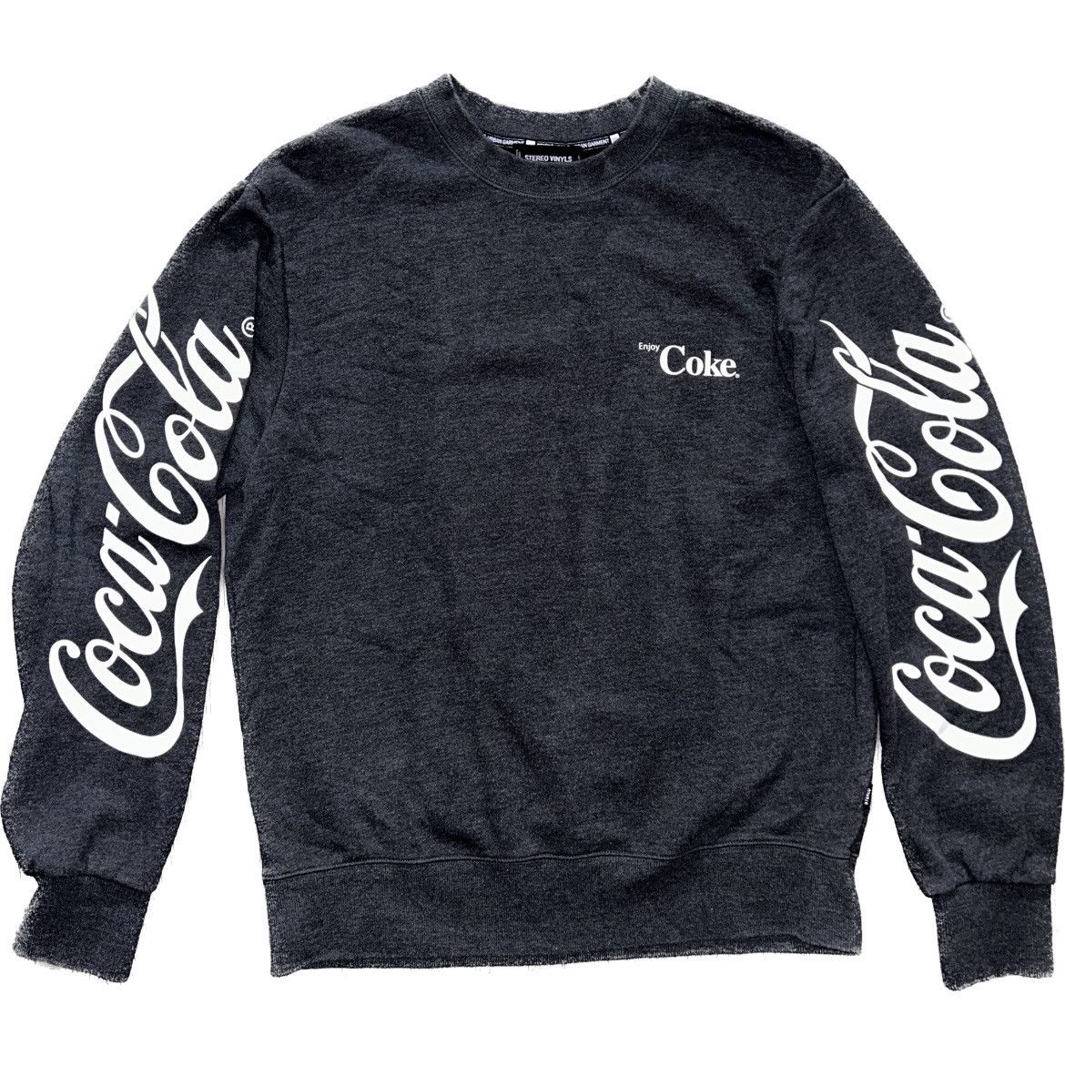 Coca Cola Stereo Vinyls x Coca-Cola Grey Logo Crewneck Size L Size US L / EU 52-54 / 3 - 1 Thumbnail