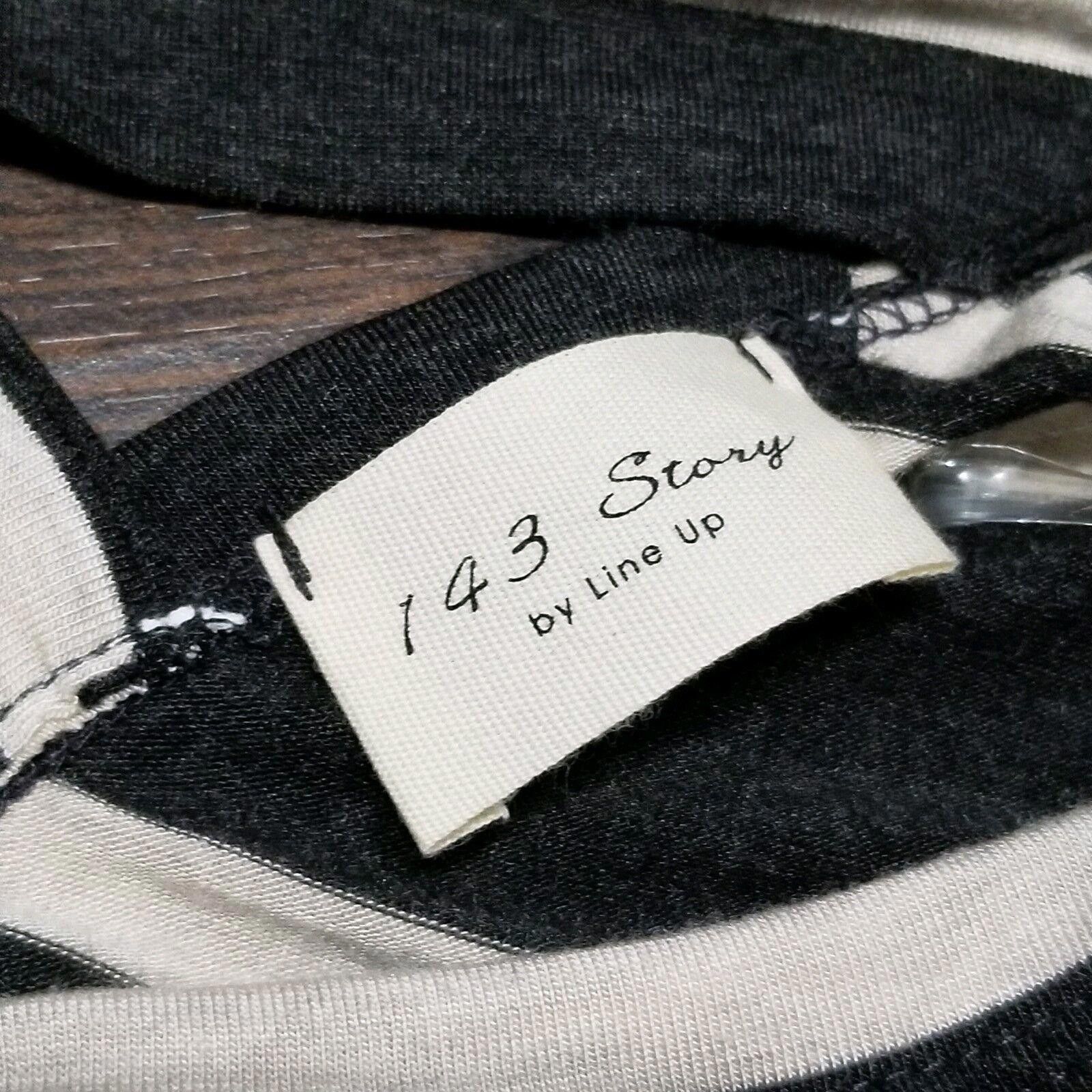 Designer 143 Story By Line Up Top Large Striped Criss Cross Gray Size L / US 10 / IT 46 - 3 Thumbnail